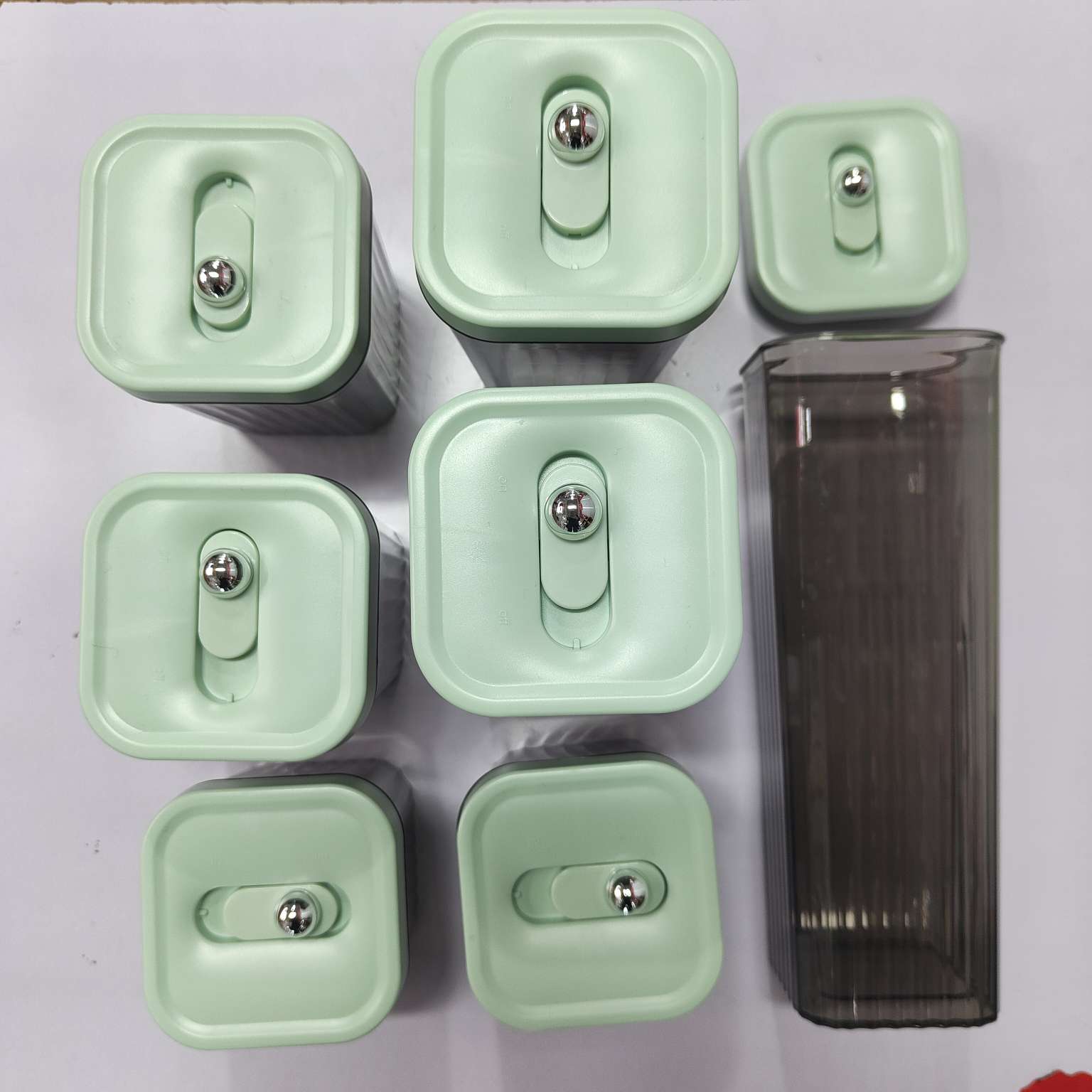 Daily necessities, kitchen organization, food-grade sealed cans, quick-lock storage cans, honey bottles, glass preservation boxes, sealed box packaging Specification image