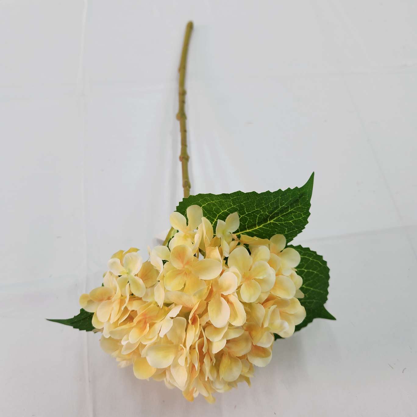 3D Single hydrangea (132 pieces) Office culture simulation Garden realistic flower arrangement Rose crochet knitted flower bouquet Realistic flower decoration detail image 11
