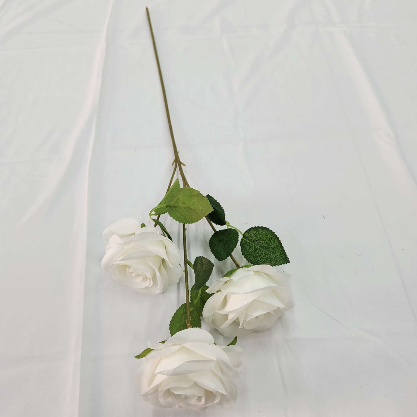 3头荷兰玫办公仿真玫瑰文化园艺防真插花钩织针织花束仿真花装饰品详情图7