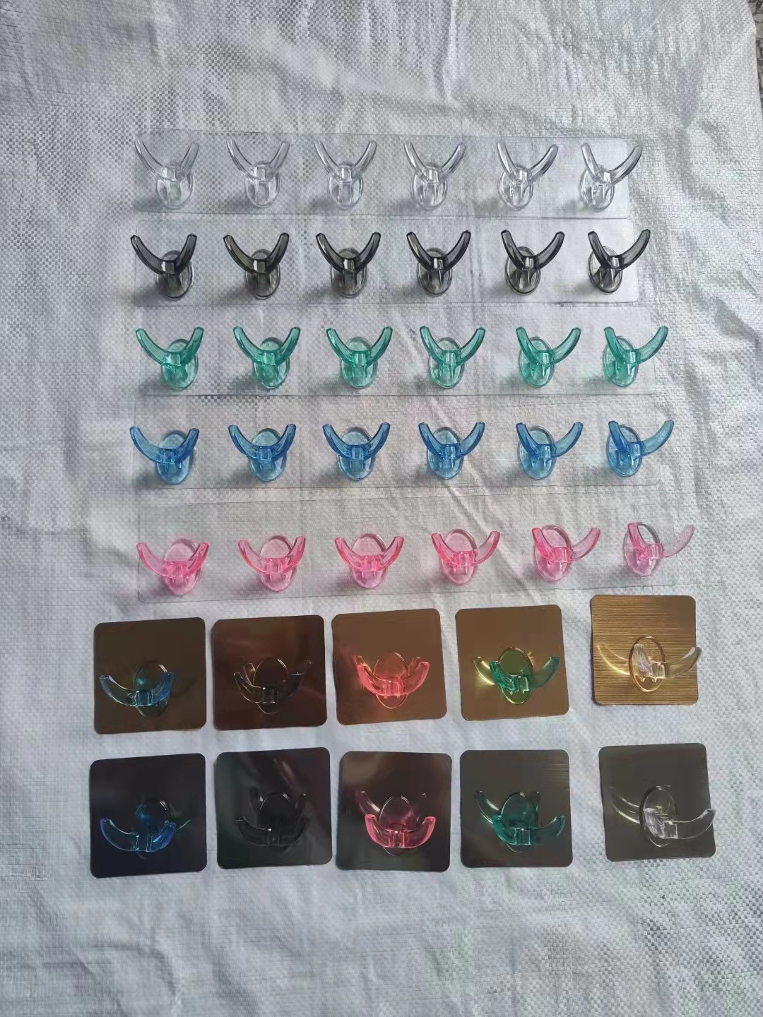 粘钩/挂钩/连排粘钩/粘钩挂钩/拖把夹产品图