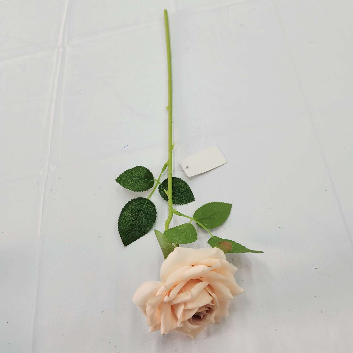 Single-stem corner rose office simulation rose, cultural horticulture simulation flower arrangement, crocheted knitted flower bouquet, simulation flower decoration detail image 13