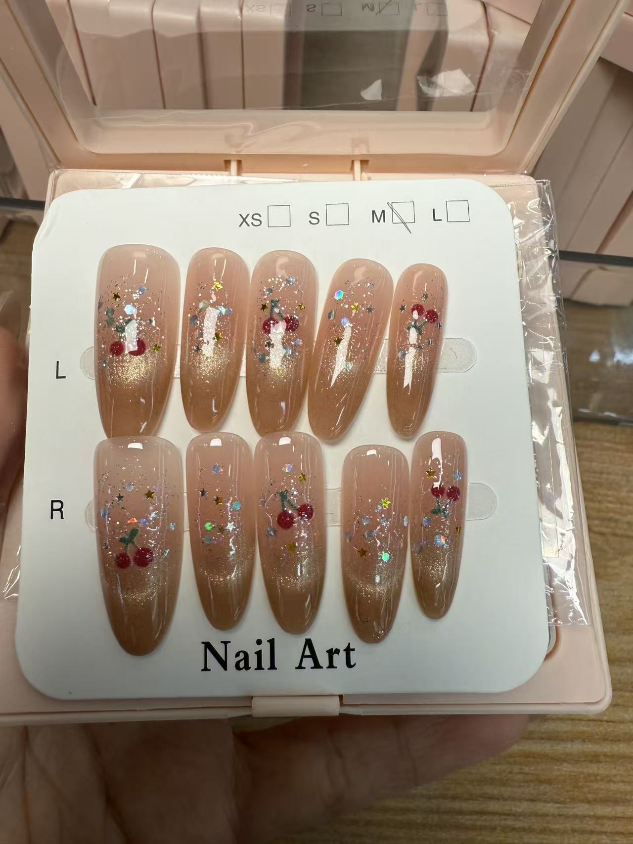 美甲穿戴式甲片手工DIY彩妆美甲贴片时尚穿戴式指甲片ins款多色任选