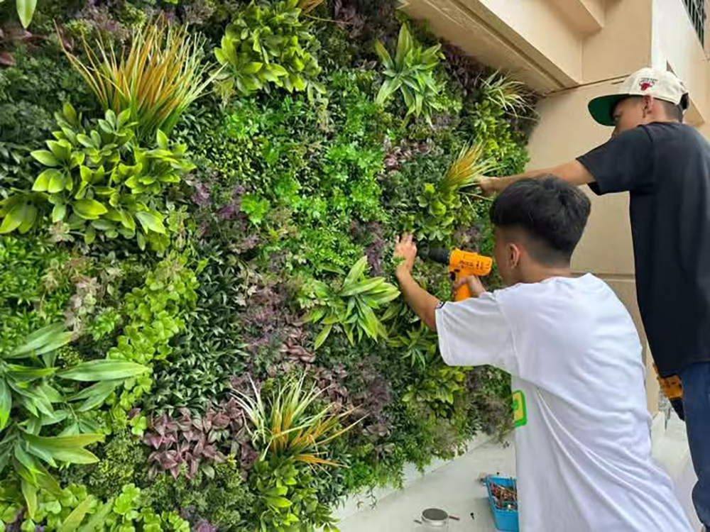 仿真植物苔藓花草组合篱笆现代简约风格办公室前台装饰人造绿植背景墙人造草坪详情10