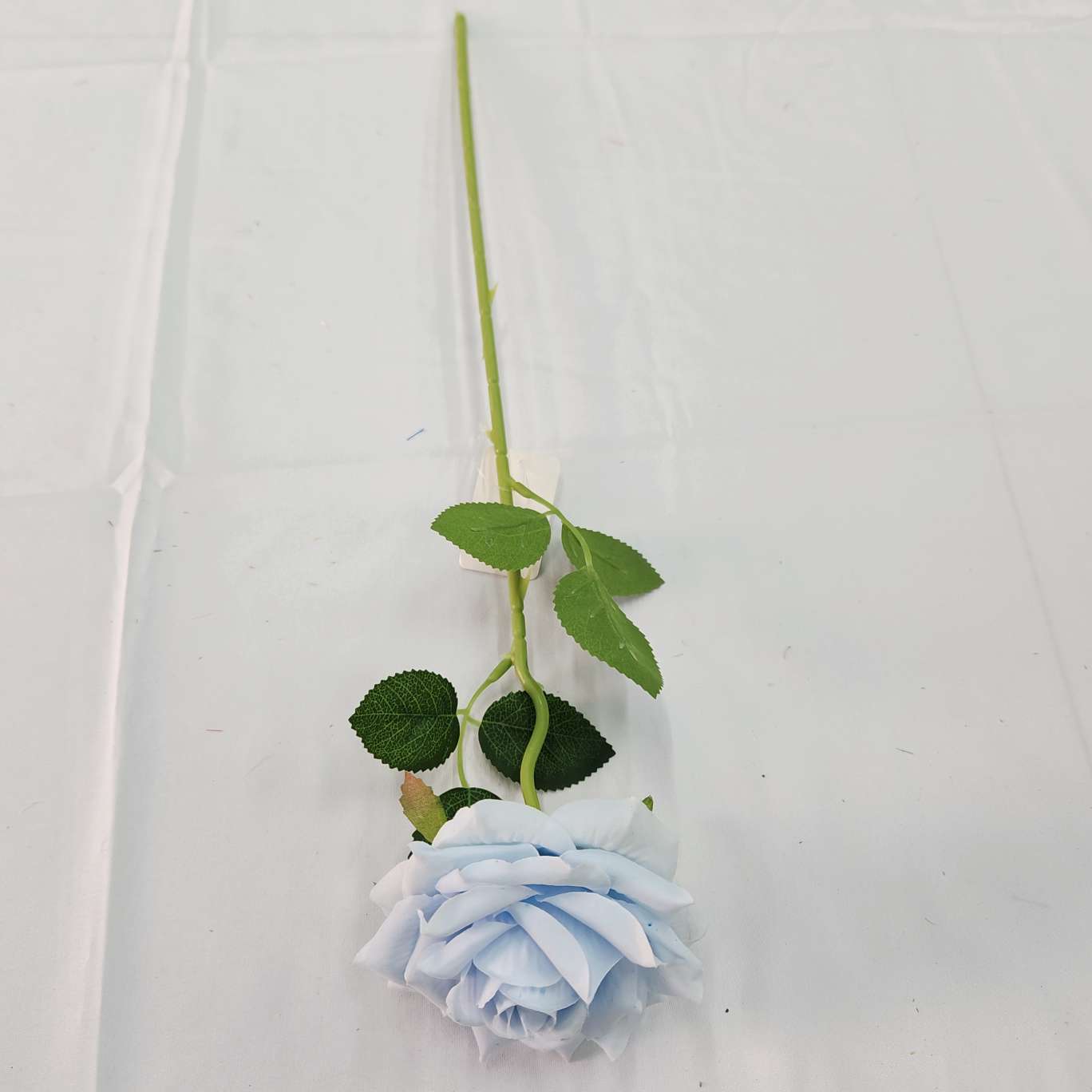 Single-stem corner rose office simulation rose, cultural horticulture simulation flower arrangement, crocheted knitted flower bouquet, simulation flower decoration detail image 7