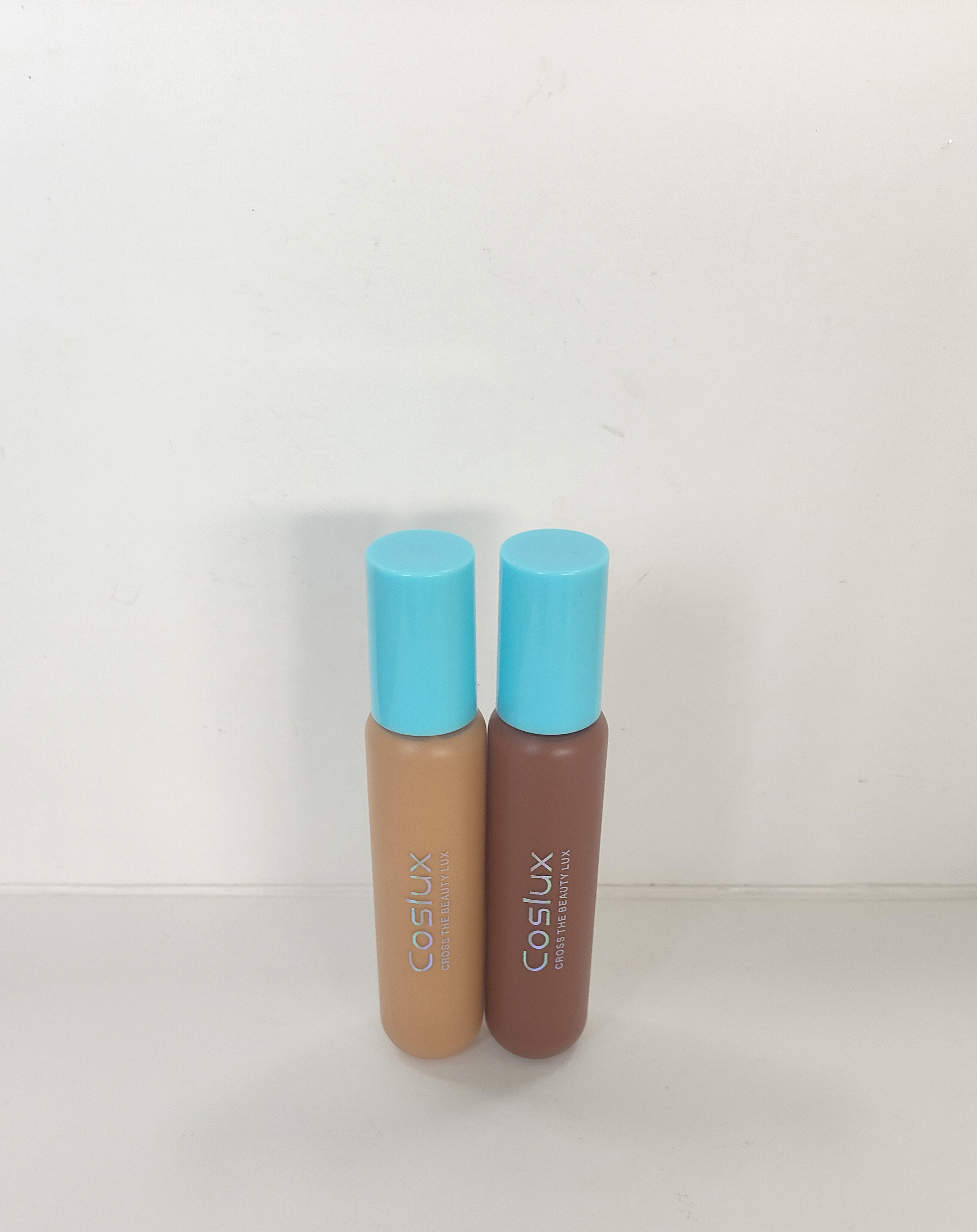 Concealer for facial beauty, multi-purpose waterproof concealer, high coverage, natural and radiant makeup, no heaviness, no wrinkles, conceals blemishes, concealer details Picture