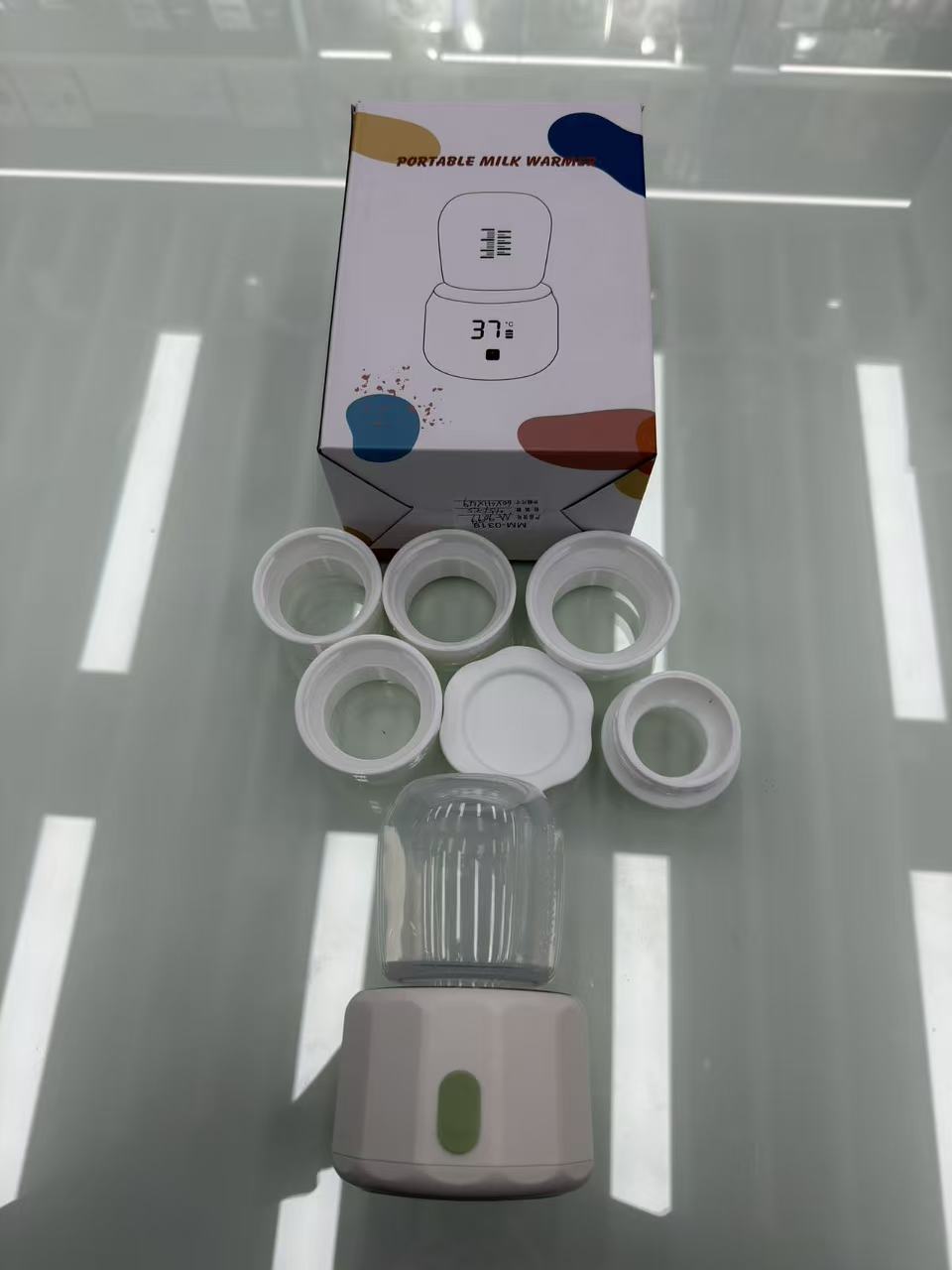 消毒器、暖奶器、小家电实物图