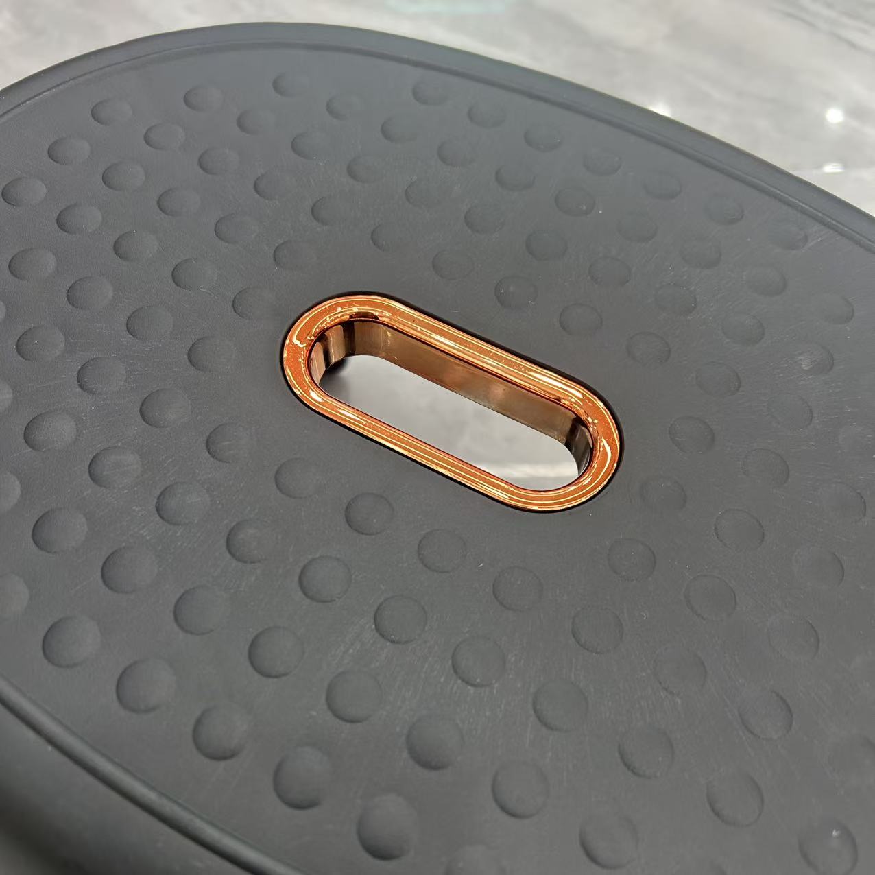 Nordic thick plastic stool, household small stool, adult anti-slip foot stool, shoe-changing stool, baby bath low stool, plastic stool Item Picture