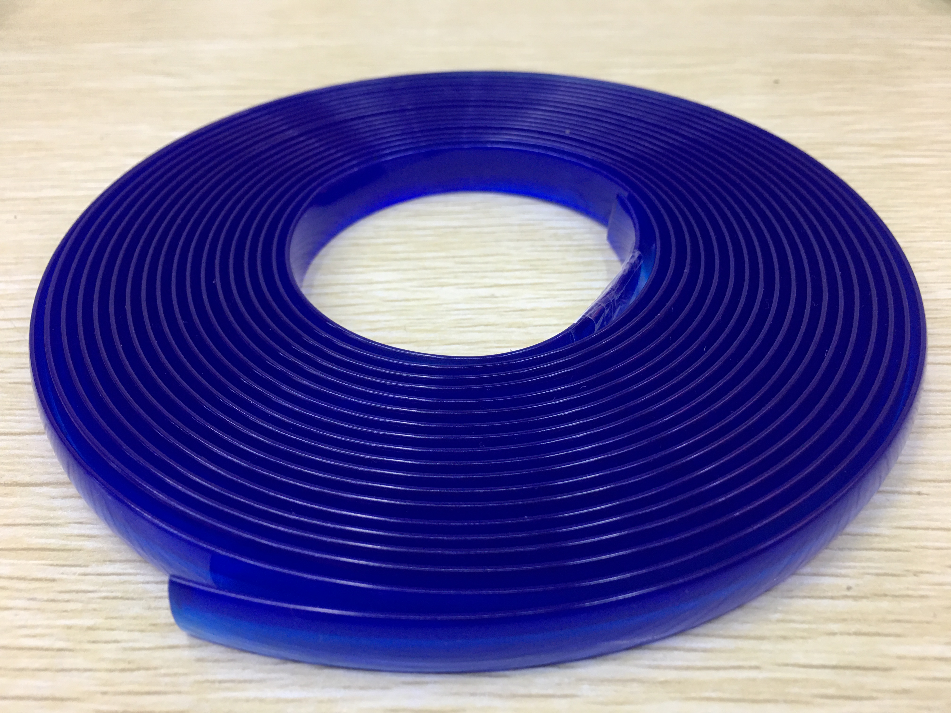 供应女士凉拖鞋面，PVC抽条,凉鞋胶条,扁条，PVC水晶条#水晶条贴钻详情43