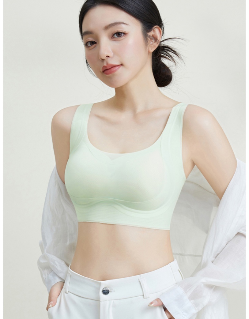 Yungan Soft Support Ultra-thin jelly traceless semi-fixed cup vest, thin underwear, traceless comfort, no steel ring vest full figure
