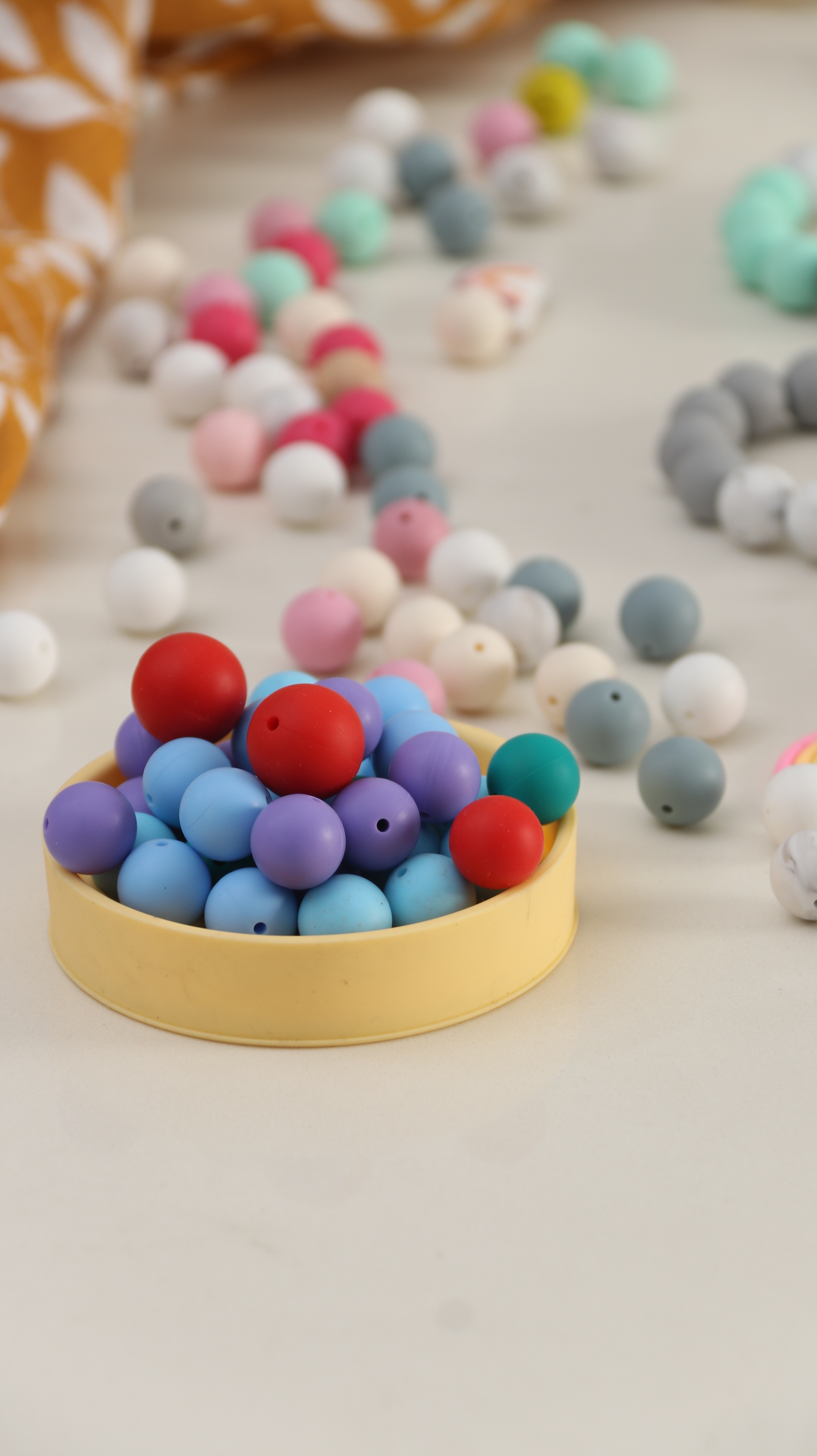 Zhesheng Silicone hexagonal and octagonal round beads watermark leopard print loose beads DIY baby teething gel necklace Educational toy Science Education beaded and wound beads details Picture