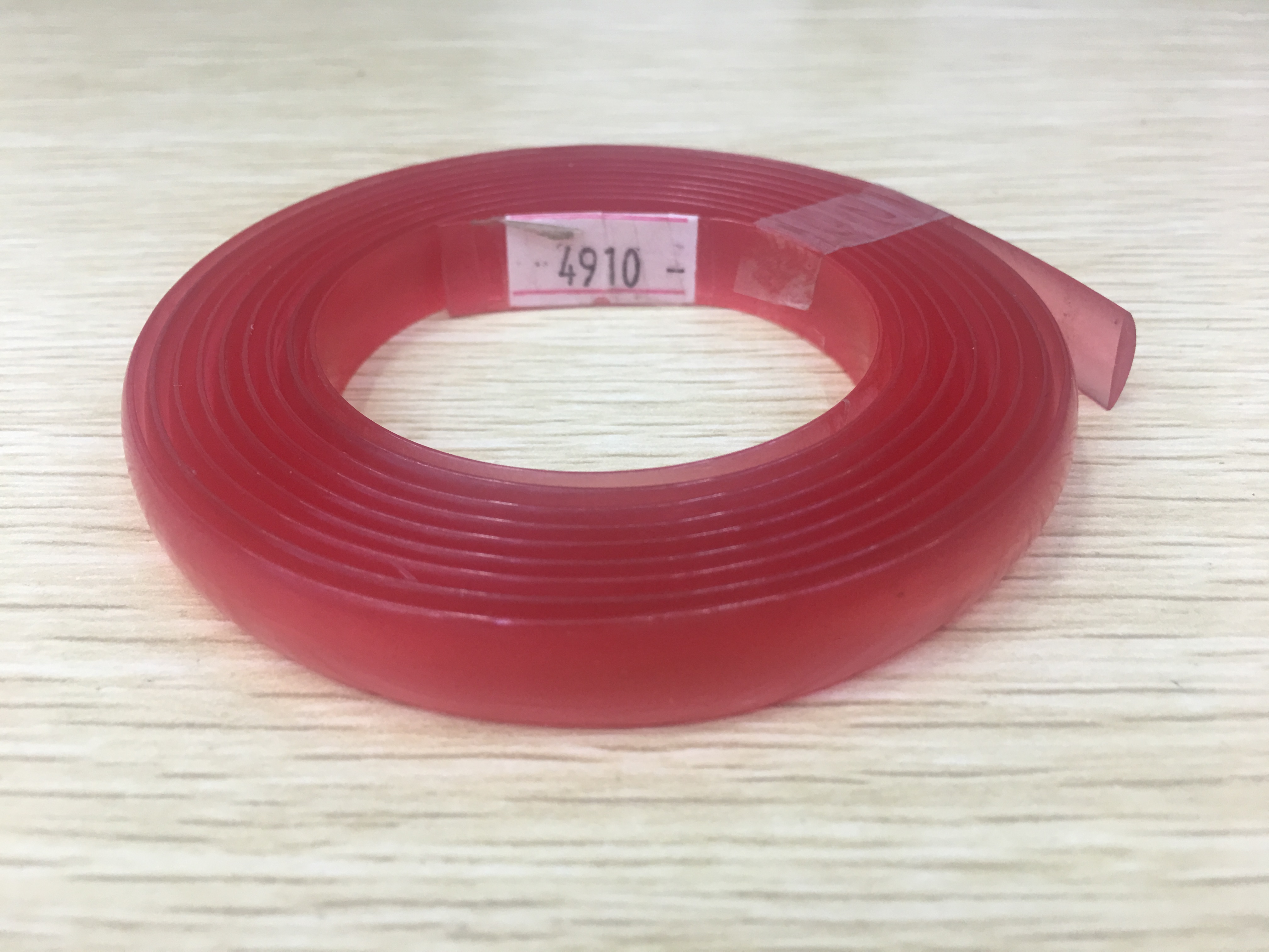 供应女士凉拖鞋面，PVC抽条,凉鞋胶条,扁条，PVC水晶条#水晶条贴钻详情4