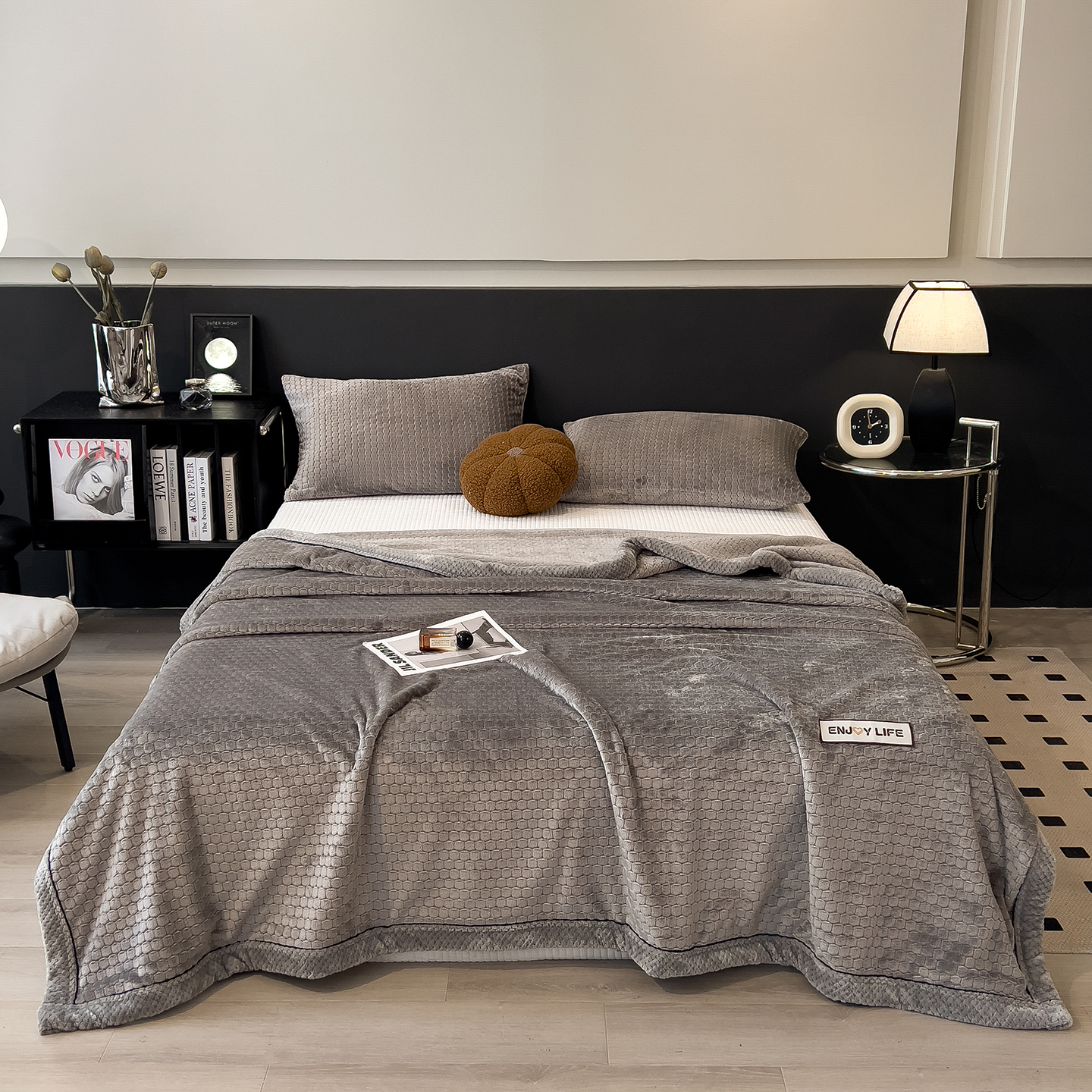 灰色毛毯床品套件柔软保暖纯棉冬季床上用品多件套家庭床单被罩组合