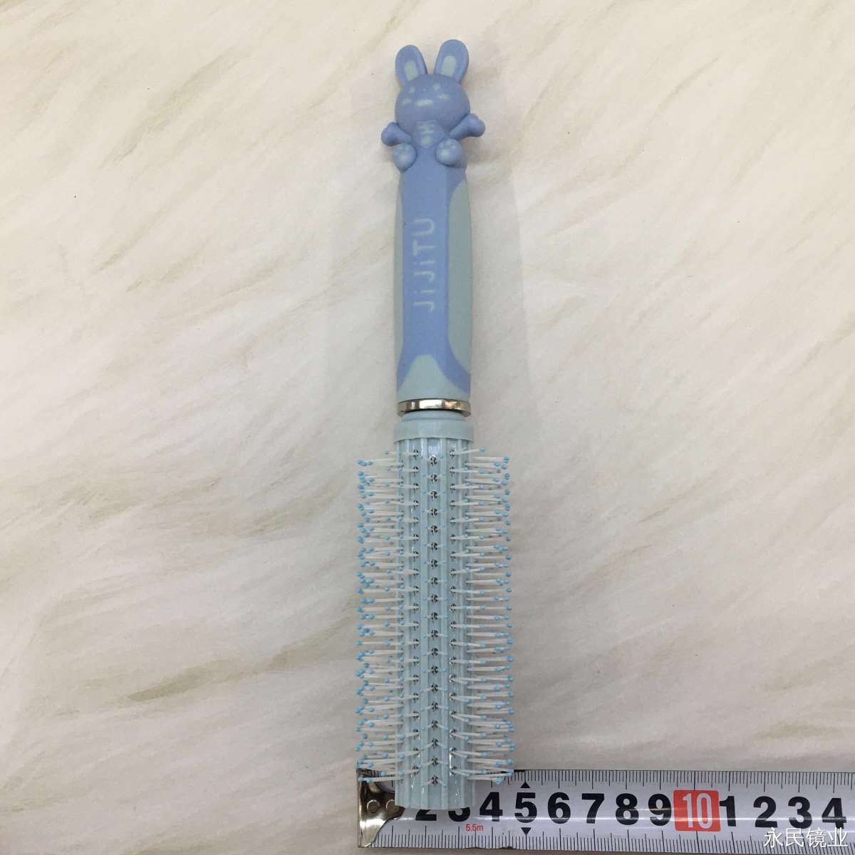 【 Yongmin Mirror Industry 】3012-61 Card-attached opp Curling Comb Hair Care Essential Product, Easily comb and create a perfect hairstyle Specification image