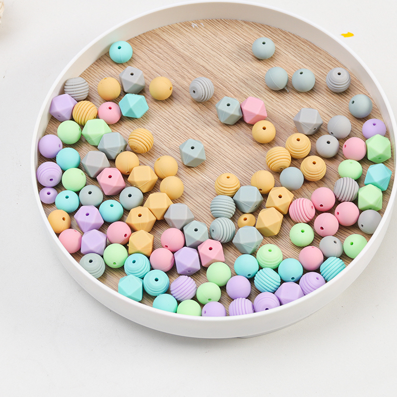 浙盛厂家现货彩色豹纹水转印硅胶珠子婴儿牙胶奶嘴链配件散珠益智串珠绕珠玩具详情1