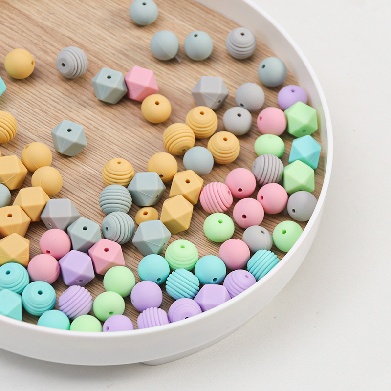 浙盛厂家现货彩色豹纹水转印硅胶珠子婴儿牙胶奶嘴链配件散珠益智串珠绕珠玩具详情2