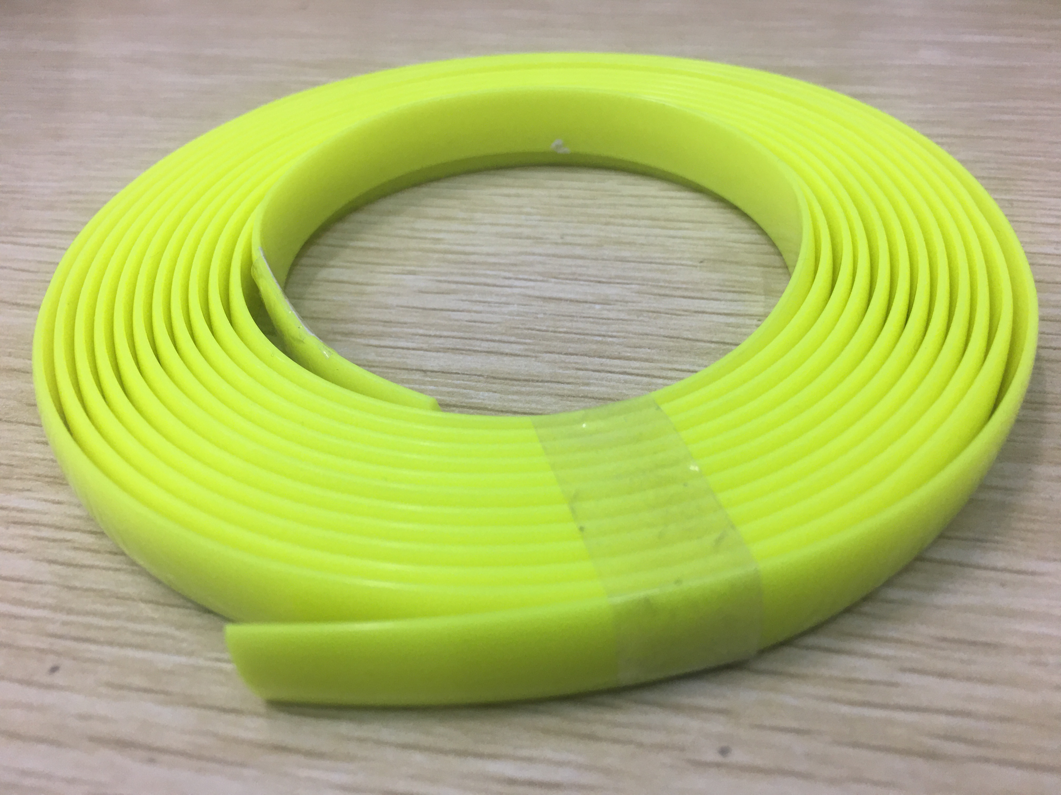 环保PVC时尚女鞋鞋面实色装饰条 PVC塑料鞋面生产厂家#PVC鞋材源头厂详情5