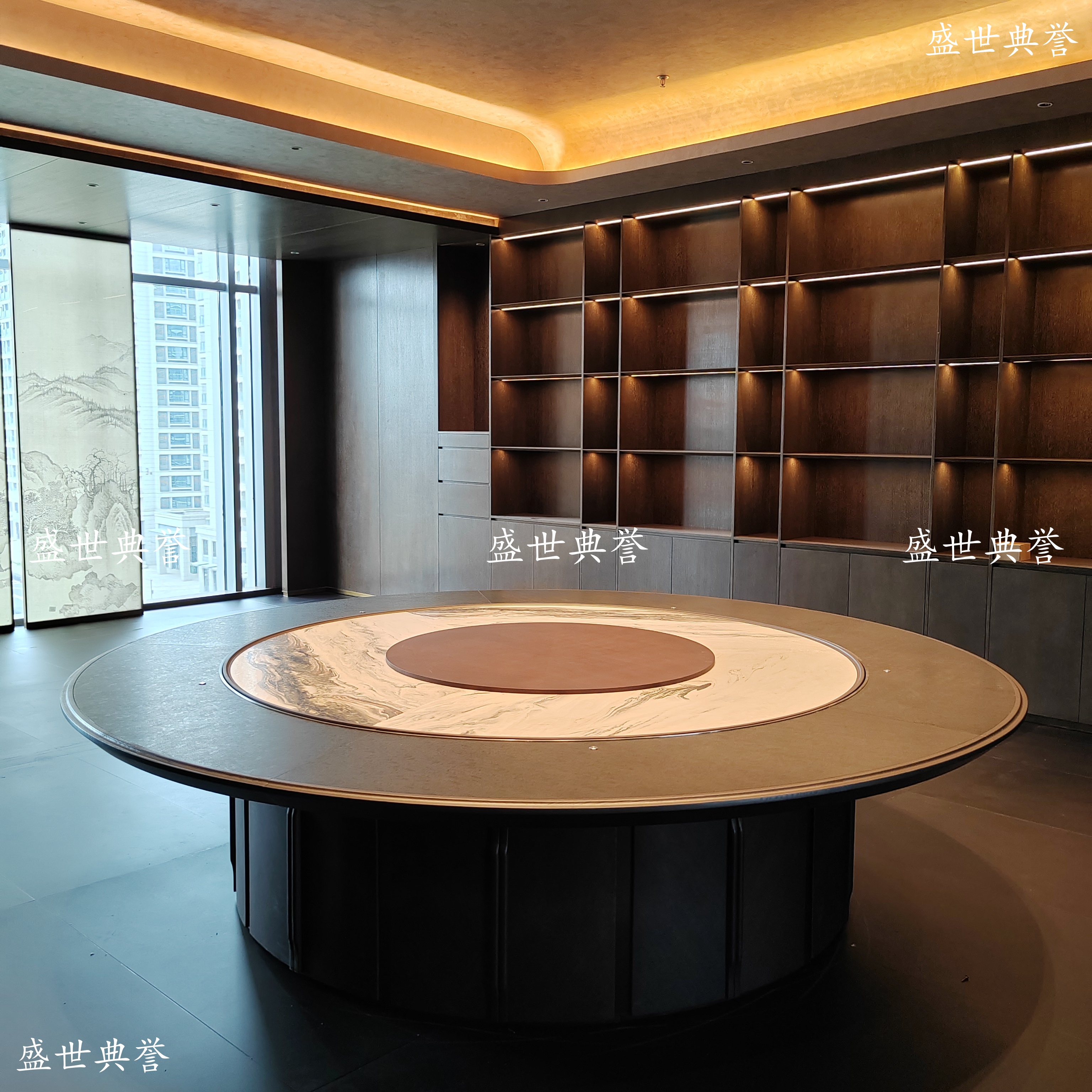 Sanming star hotel solid wood dining tables and chairs, new solid wood electric dining tables for clubs, 20-person round tables for seafood restaurants