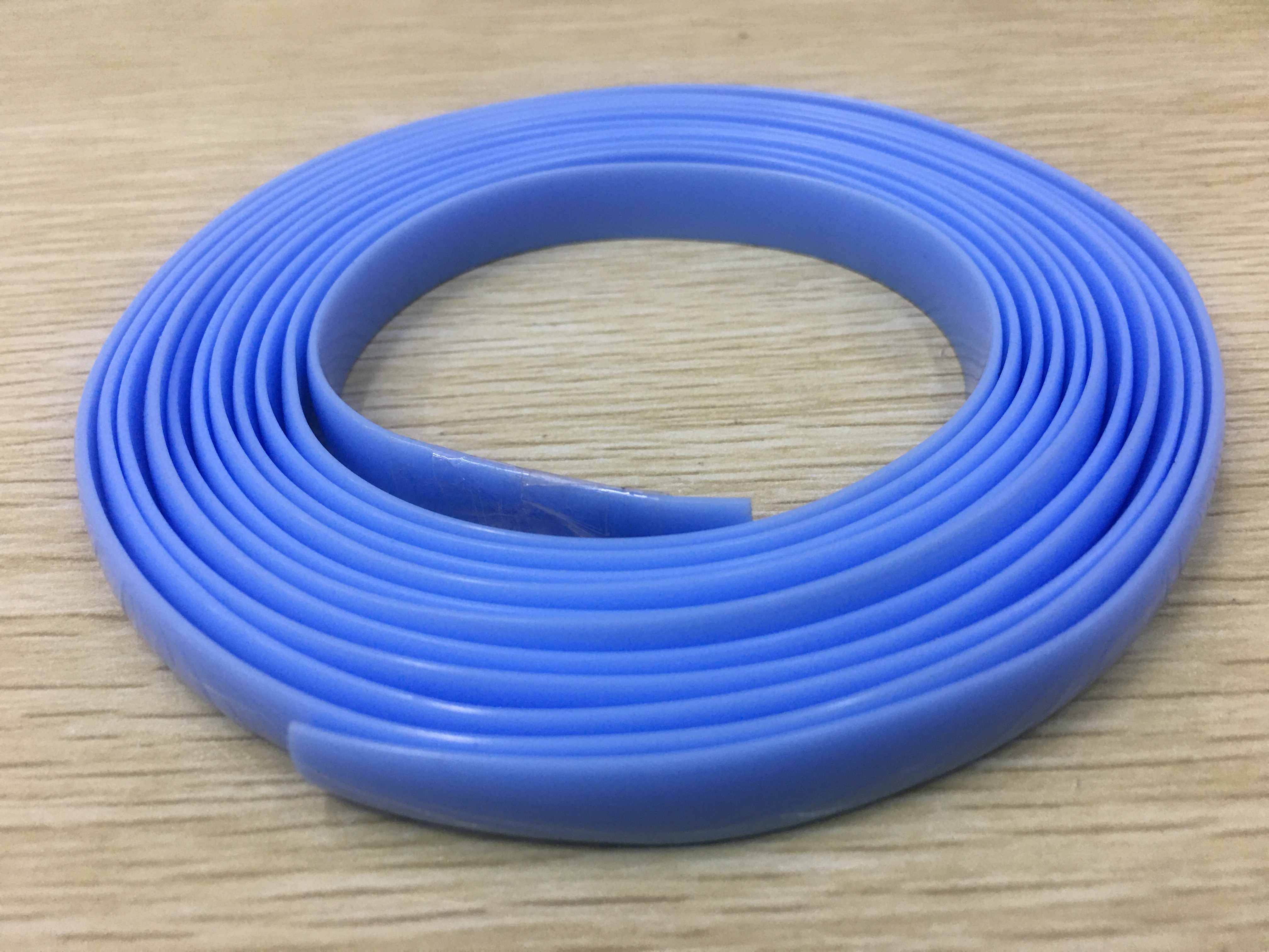 环保PVC时尚女鞋鞋面实色装饰条 PVC塑料鞋面生产厂家#PVC鞋材源头厂详情7