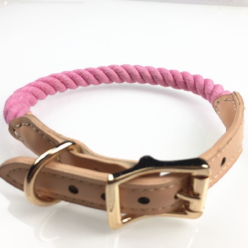 Pet leather collars, pet accessories, collar supplies, pet necklaces, pet supplies, durable and comfortable details Picture