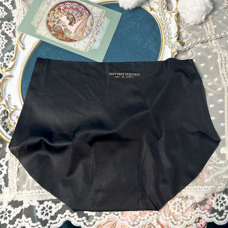 Model 1049# for export to the Middle East and Africa, inventory of seamless ice silk women's mask pants, comfortable for girls and students, breathable pure cotton crotch, gentle sweat-absorbing QNII women's underwear details Picture