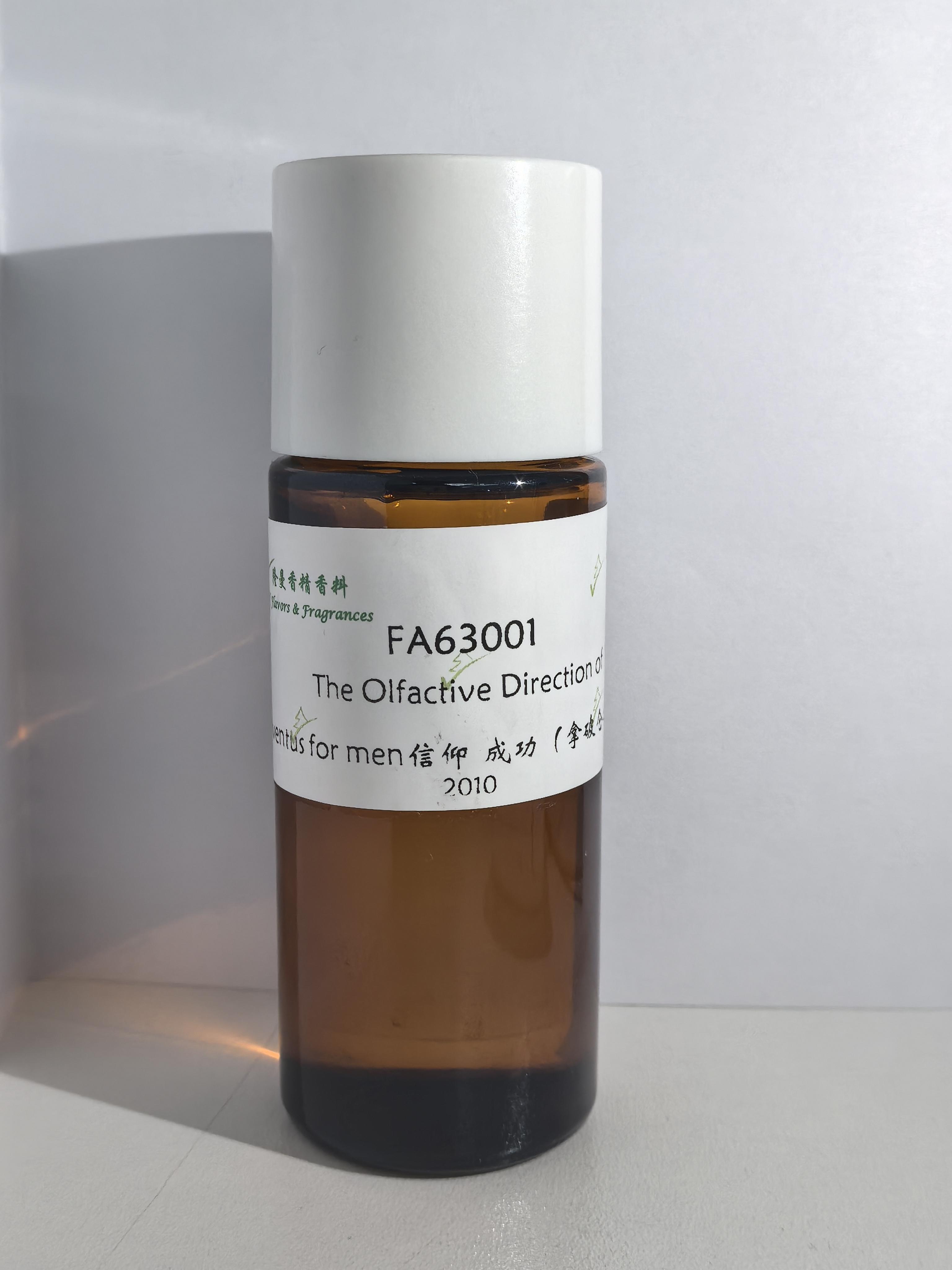 Napoleon's Water is a best-selling water-soluble and long-lasting bulk perfume and essence. Longman flavors and fragrances details Picture
