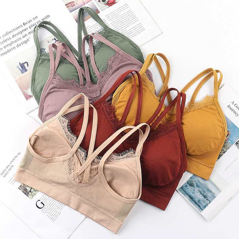 The 695# model of surplus goods from foreign trade is exported to Africa. This is a popular and popular vest with a beautiful back and a halter top from the Middle East. There is no thin, cross-shaped, beautiful back women's underwear that gathers the feminine feel of underwear and sports bras details Picture