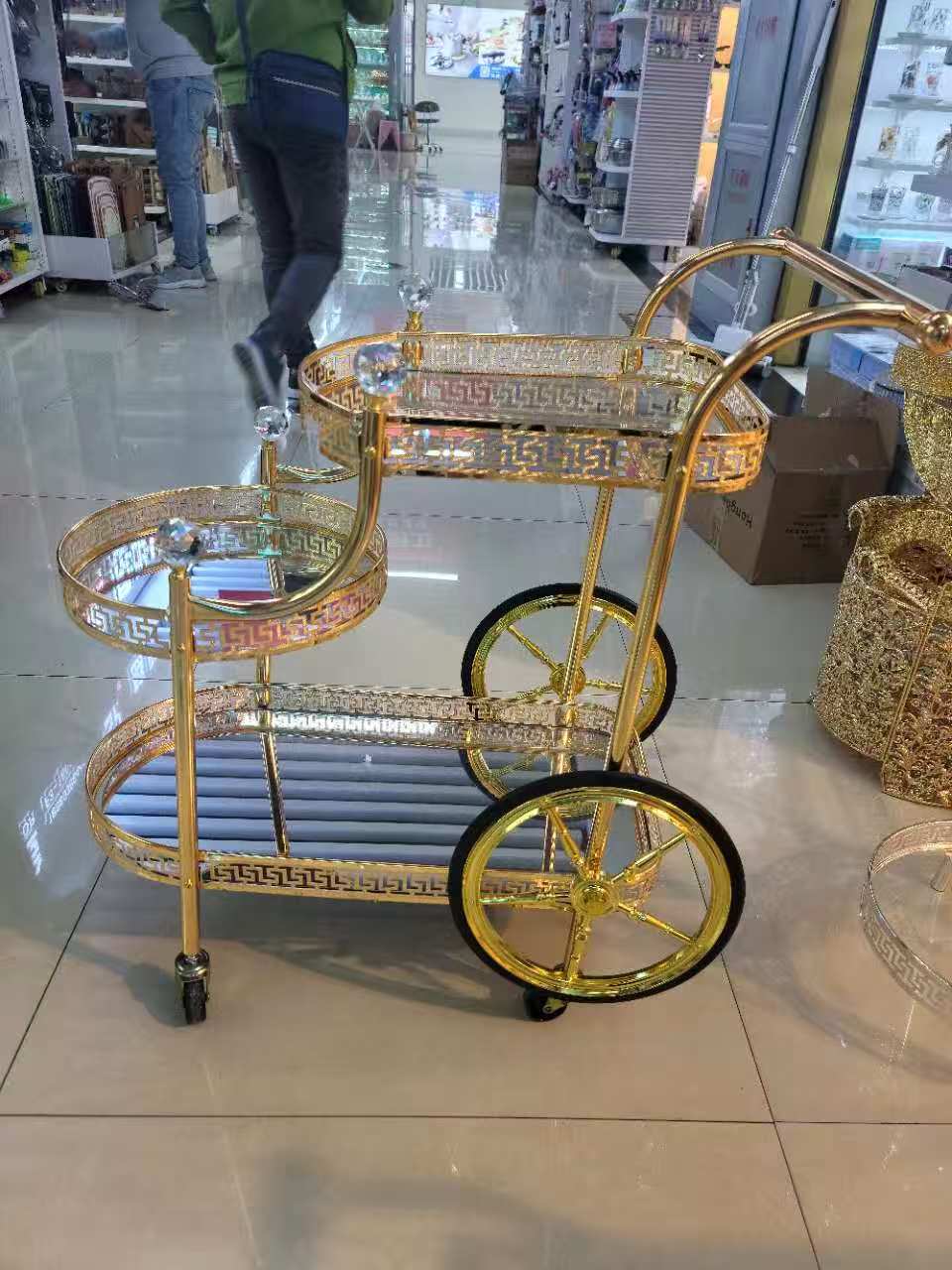 奢华餐车五金工艺品HY252