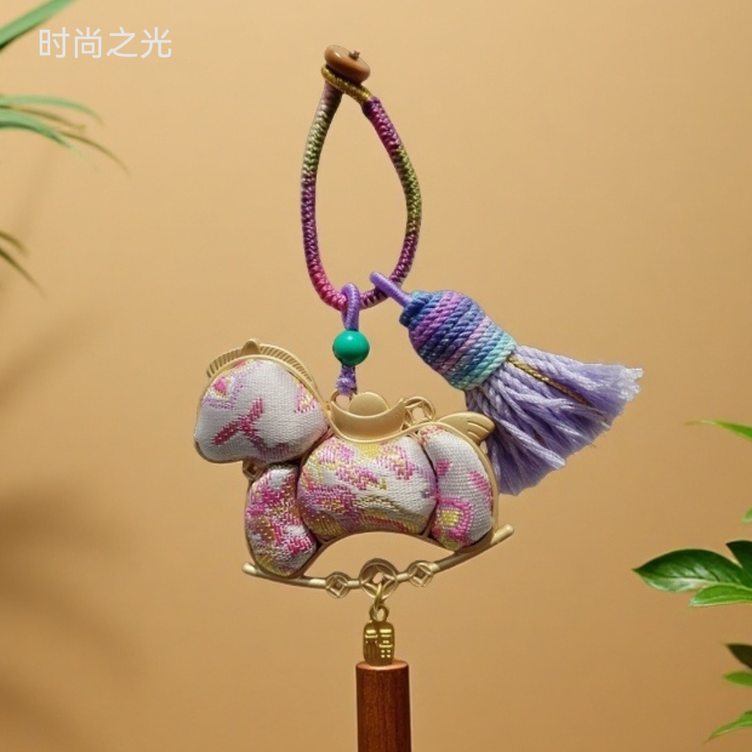 Song Brocade intangible cultural heritage pendant, a personalized and creative pendant for the Year of the Horse, is a fashionable and versatile decorative item. There are many types of pendants to match with accessories and gifts detail image 3