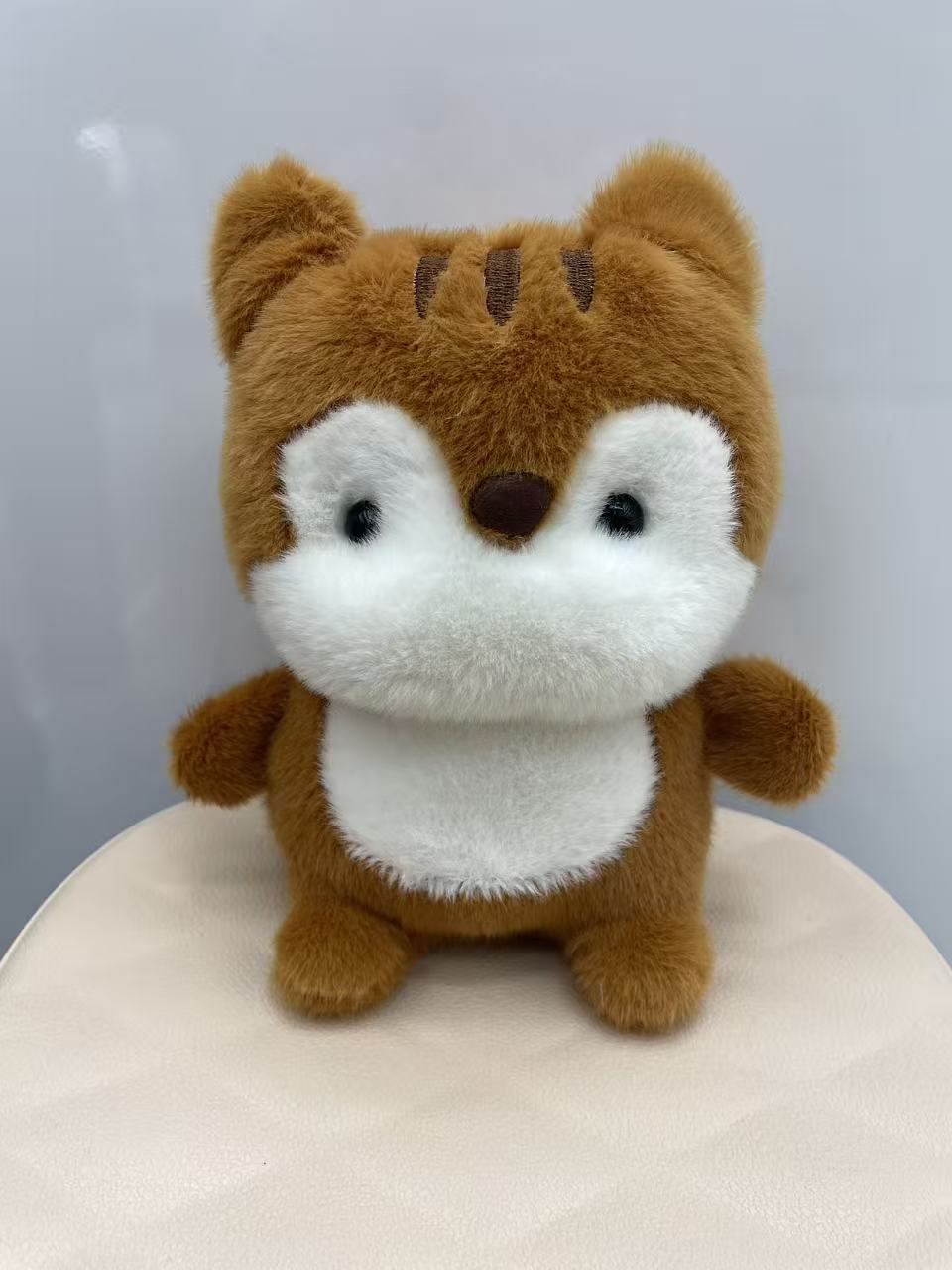 Cross-border new 8-inch animal series: 12 styles of penguins, pandas, elephants, rabbits, bears, lambs, kittens, puppies and foxes pic 9