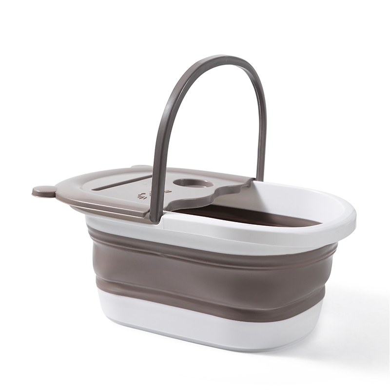 Foldable foot bath basin for comfortable massage and easy storage. Thickened and reinforced foot wash basin. Foldable foot wash bucket Application Scenario