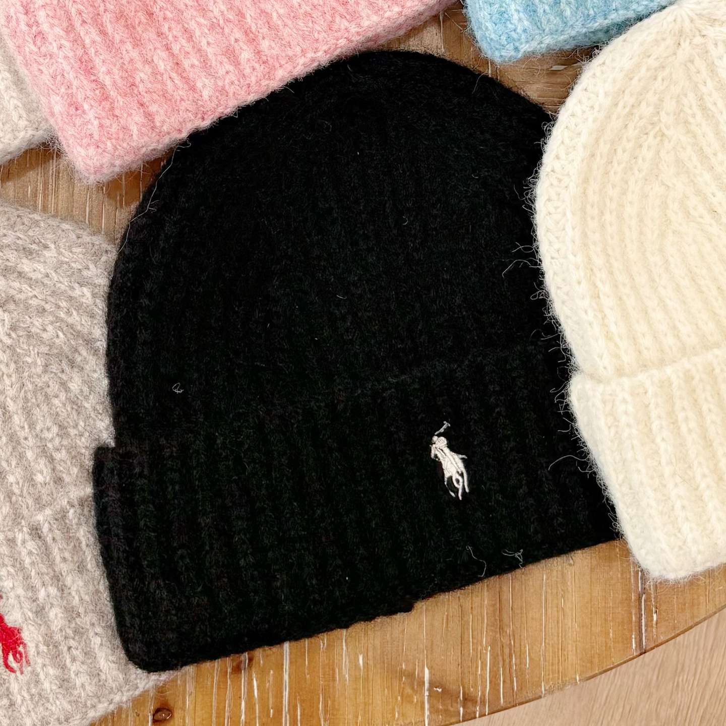 Embroidered knitted caps for women, autumn and winter woolen caps, outdoor warm cold caps, acrylic embroidered knitted caps for adults, winter caps details Picture