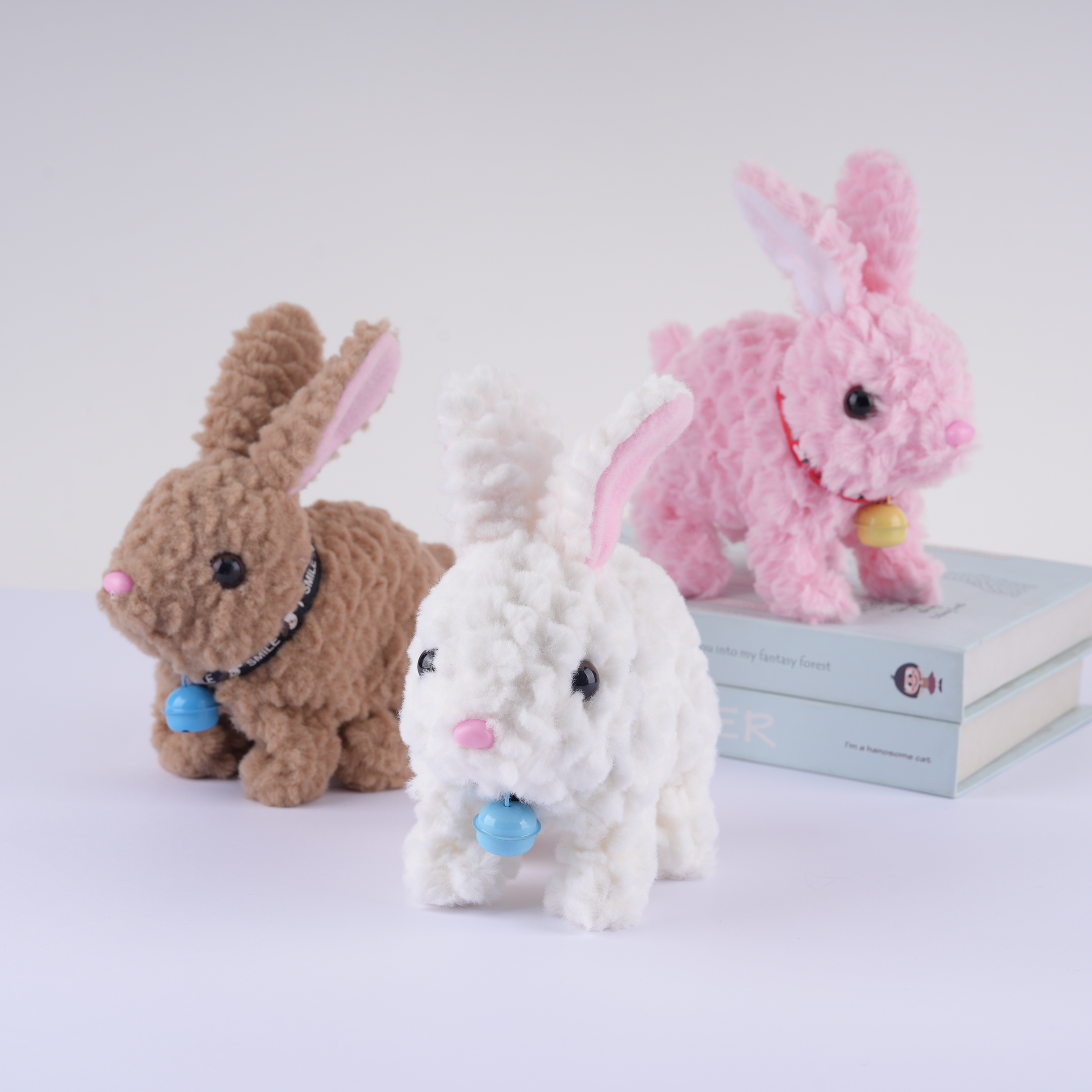 电动毛绒玩具兔子跨境爆款儿童玩具玩偶会走会叫会动耳朵电子宠物