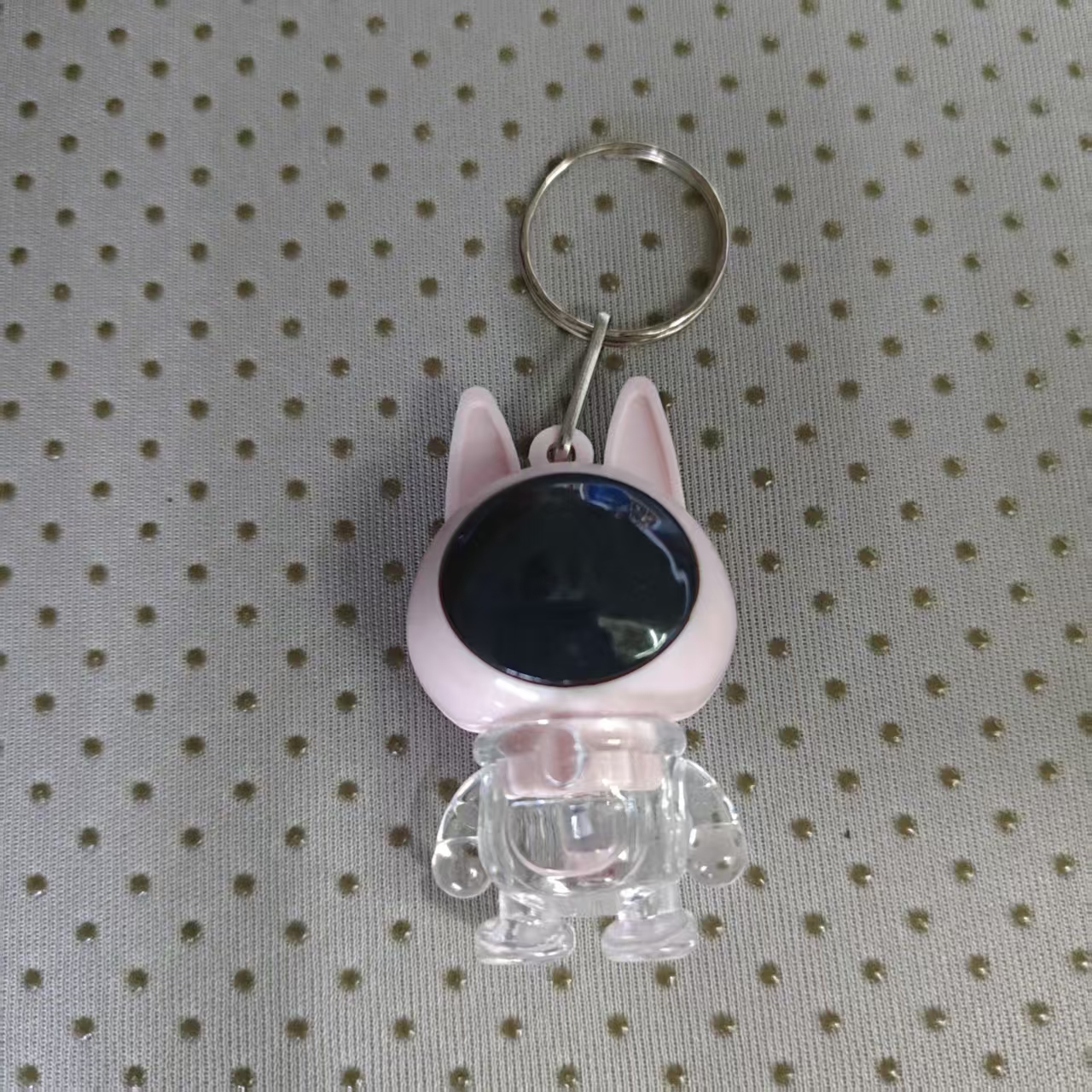 新款迷你钥匙扣灯太空兔小夜灯可爱又实用点亮温馨夜晚厂家批发详情7