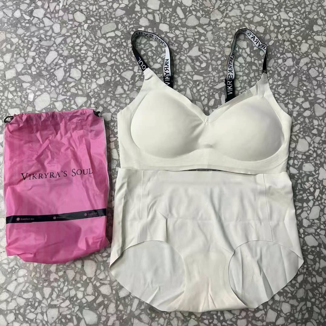 730# Foreign Trade Export Inventory Surplus Women's Bra Set, Underwear Women's Seamless Adhesive Bra, Comfortable Letter Shoulder strap Seamless Underwear Women's small chest Gathering Set QNI Application Scenario