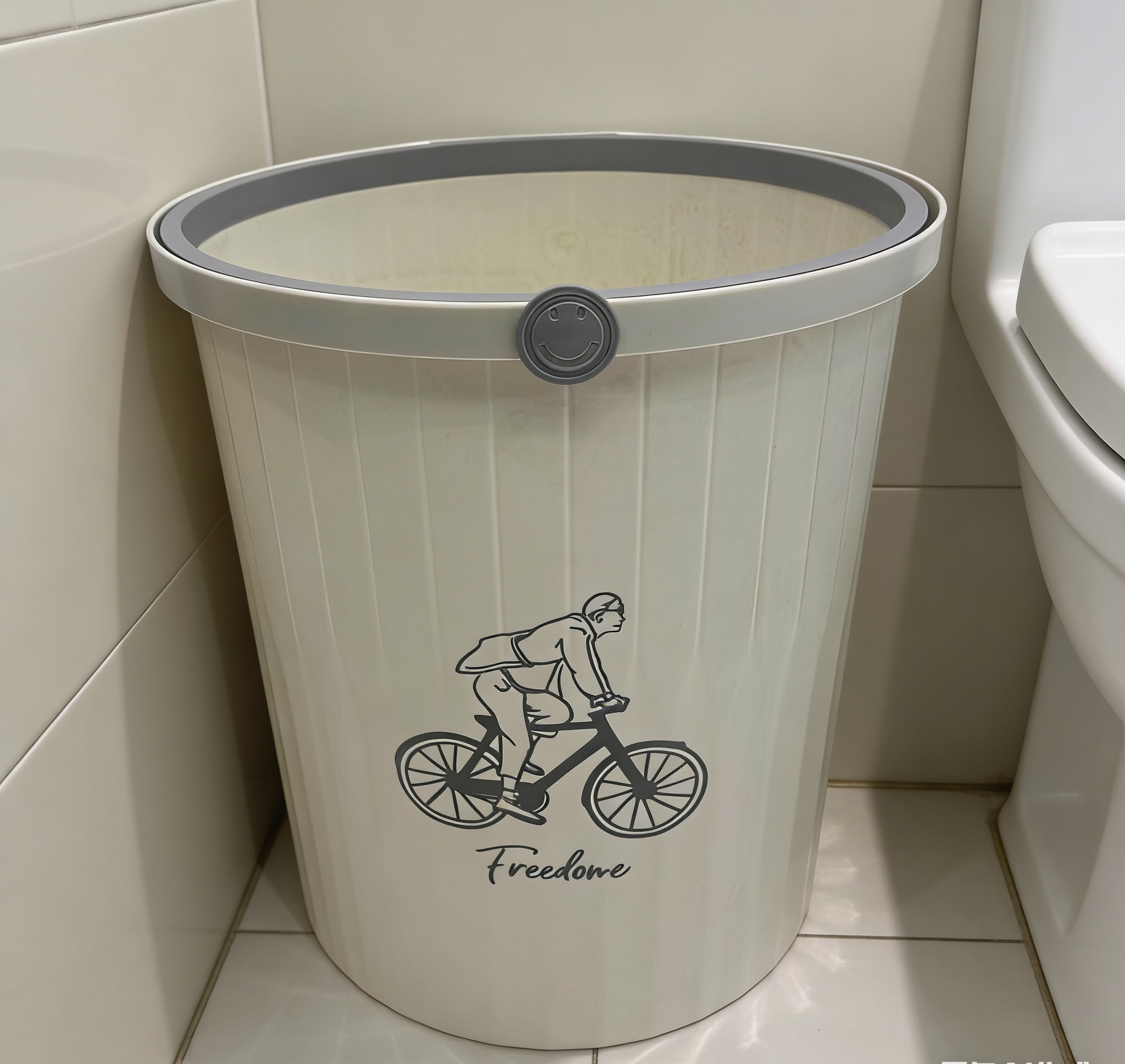 文艺风自行车图案垃圾桶卧室书房米色简约垃圾筒批发 简约自行车图案垃圾桶米色竖纹家用客厅无盖垃圾筒批发详情图3