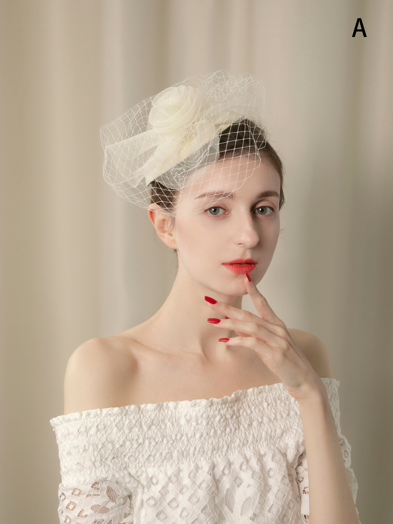 1 lady's tulle mask top hat, handcrafted afternoon tea, festival party, banquet, charming birthday, horse racing festival, wedding hat, top hat, church hat, Christmas details Picture