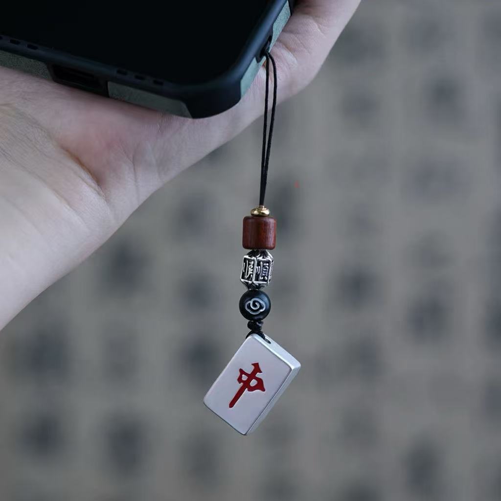 JUKUNBAO Mahjong keychain silver jewelry pendant, personalized and creative Chinese-style pendant Application Scenario