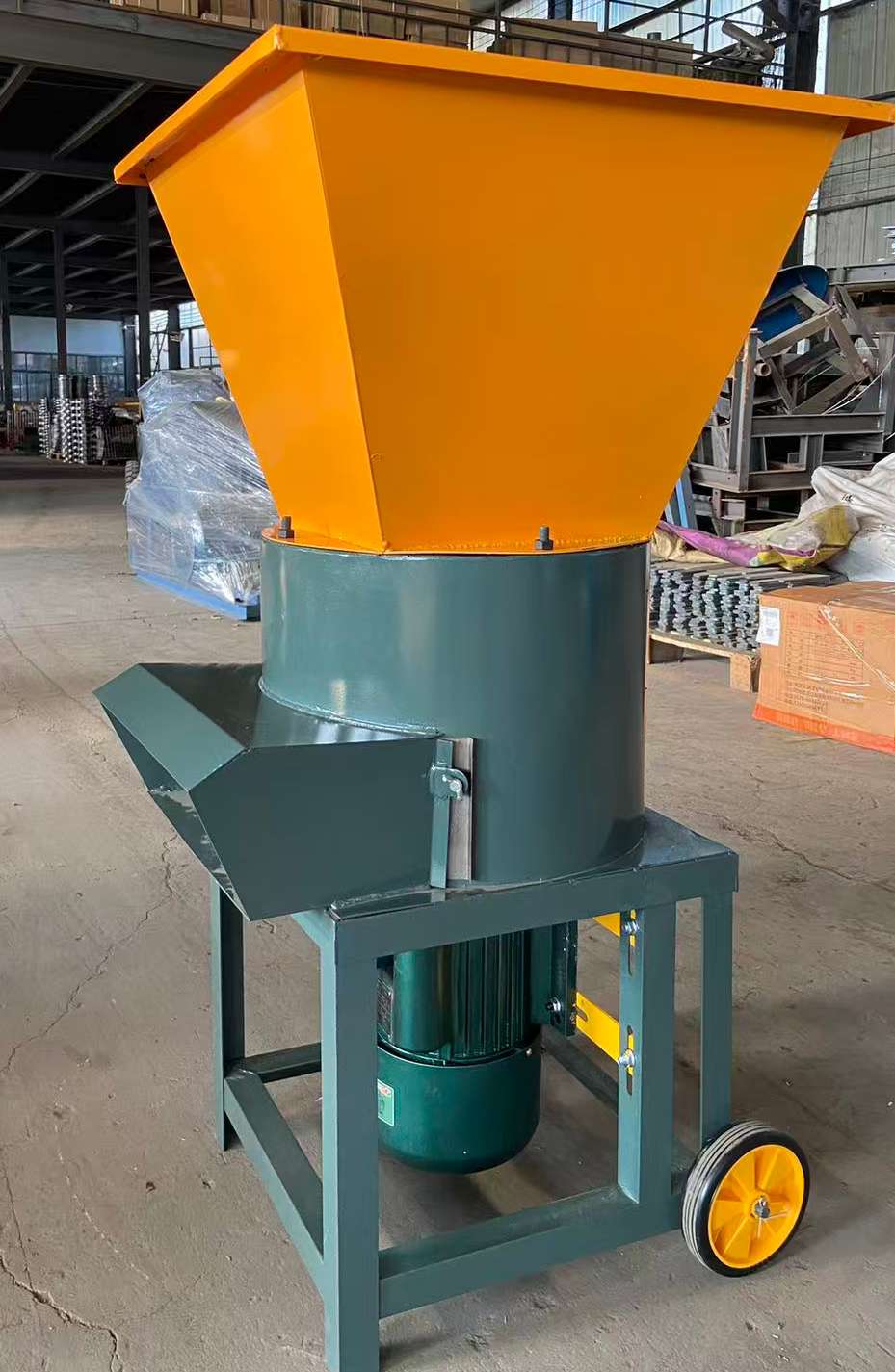 出口供应多功能粉碎机400打草包粉碎机多功能方桶粉碎机养殖机械设备农业机械设备玉米粉碎机秸秆粉碎机谷物秸秆粉碎一体机详情图3