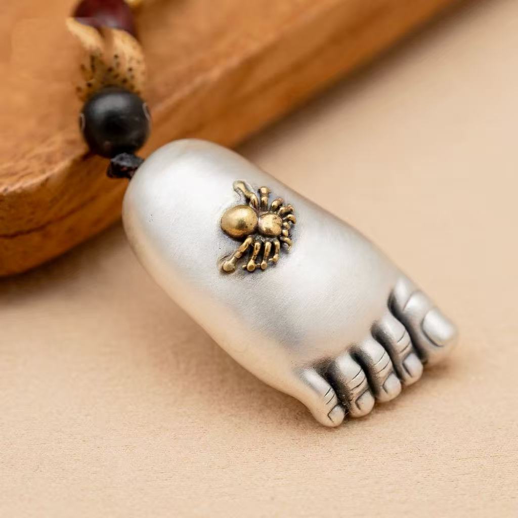 JUKUNBAO "Contentment Brings Happiness" small handle silver pendant hand-woven pendant details Picture