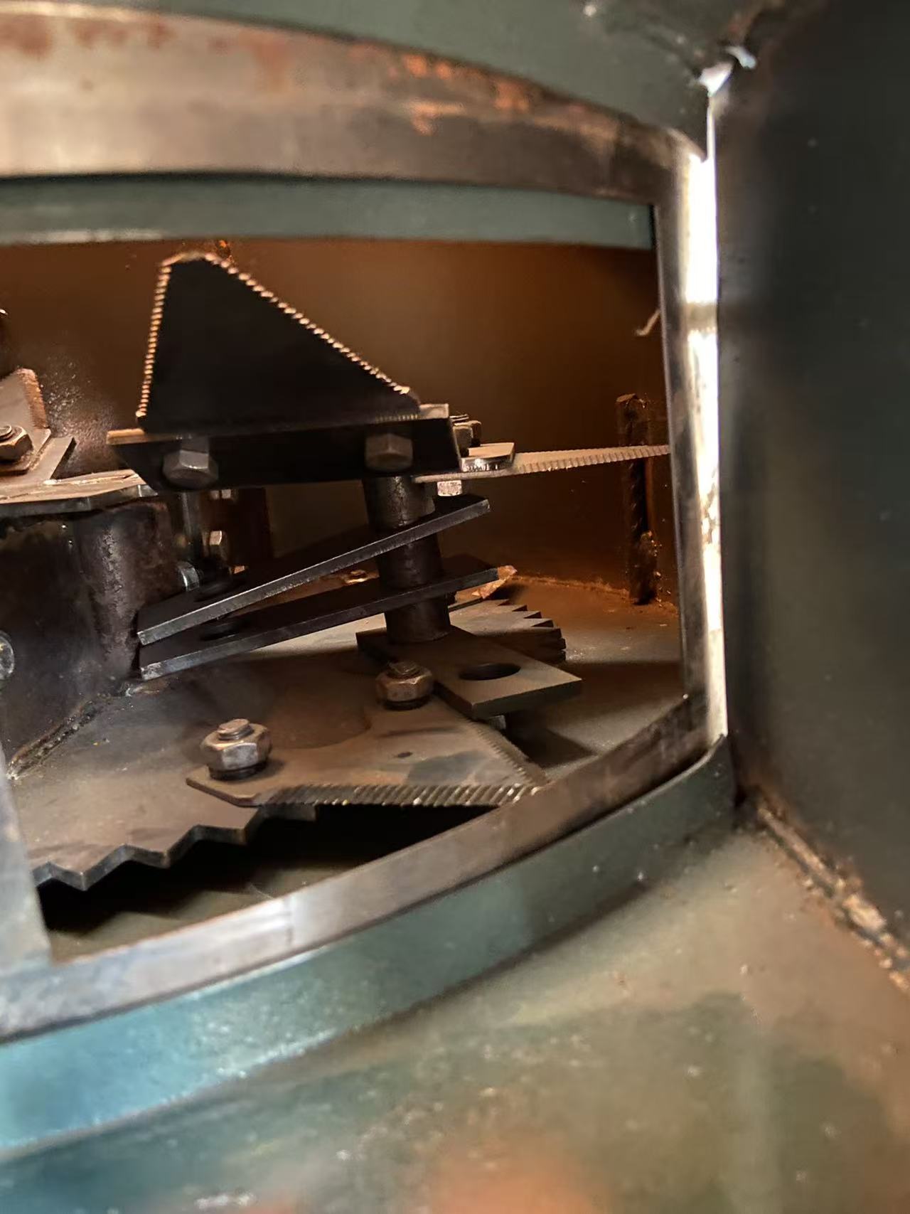 出口供应多功能粉碎机400打包草粉碎机多功能方桶粉碎机养殖机械制造商供应出口玉米粉碎机秸秆粉碎机谷物秸秆一体粉碎机详情图12