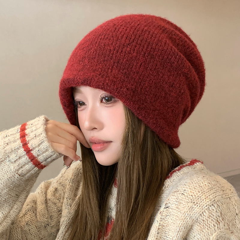 The new double-layer thickened warm knitted hat for women's ear protection and warm headwear in the autumn and winter of 2025 is creating a wave of hat trends Specification image
