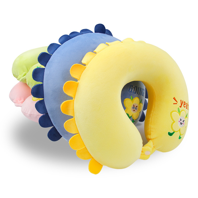 Cartoon sunflower memory foam U-shaped pillow, airplane travel neck pillow, customized gift, comfortable pillow, event giveaway Application Scenario
