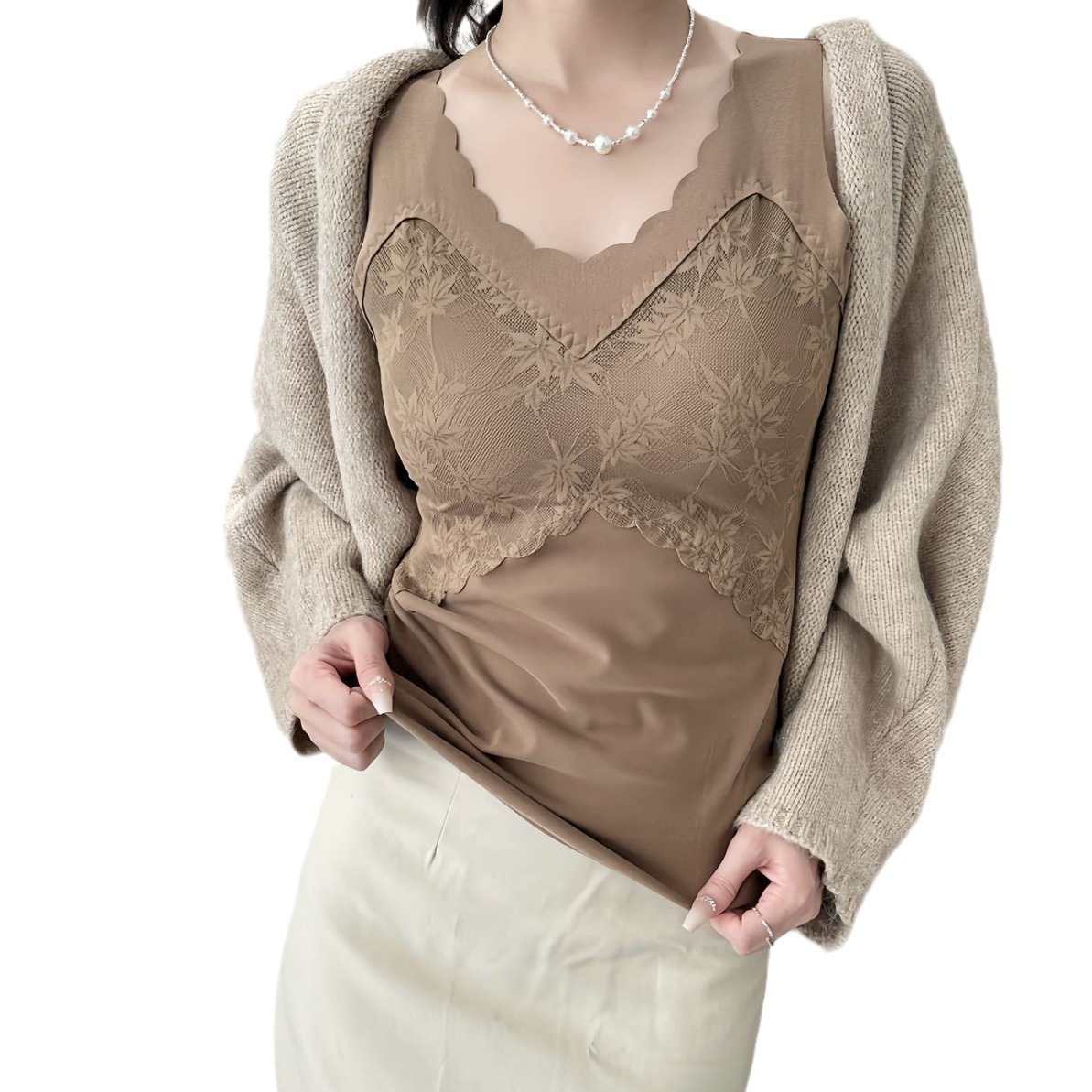 5003# Export thermal underwear, fixed cup lace thermal underwear, women's gathering and retracting breast thermal underwear, seamless outerwear, base layer, no need to wear bra, women's vest QNI Application Scenario