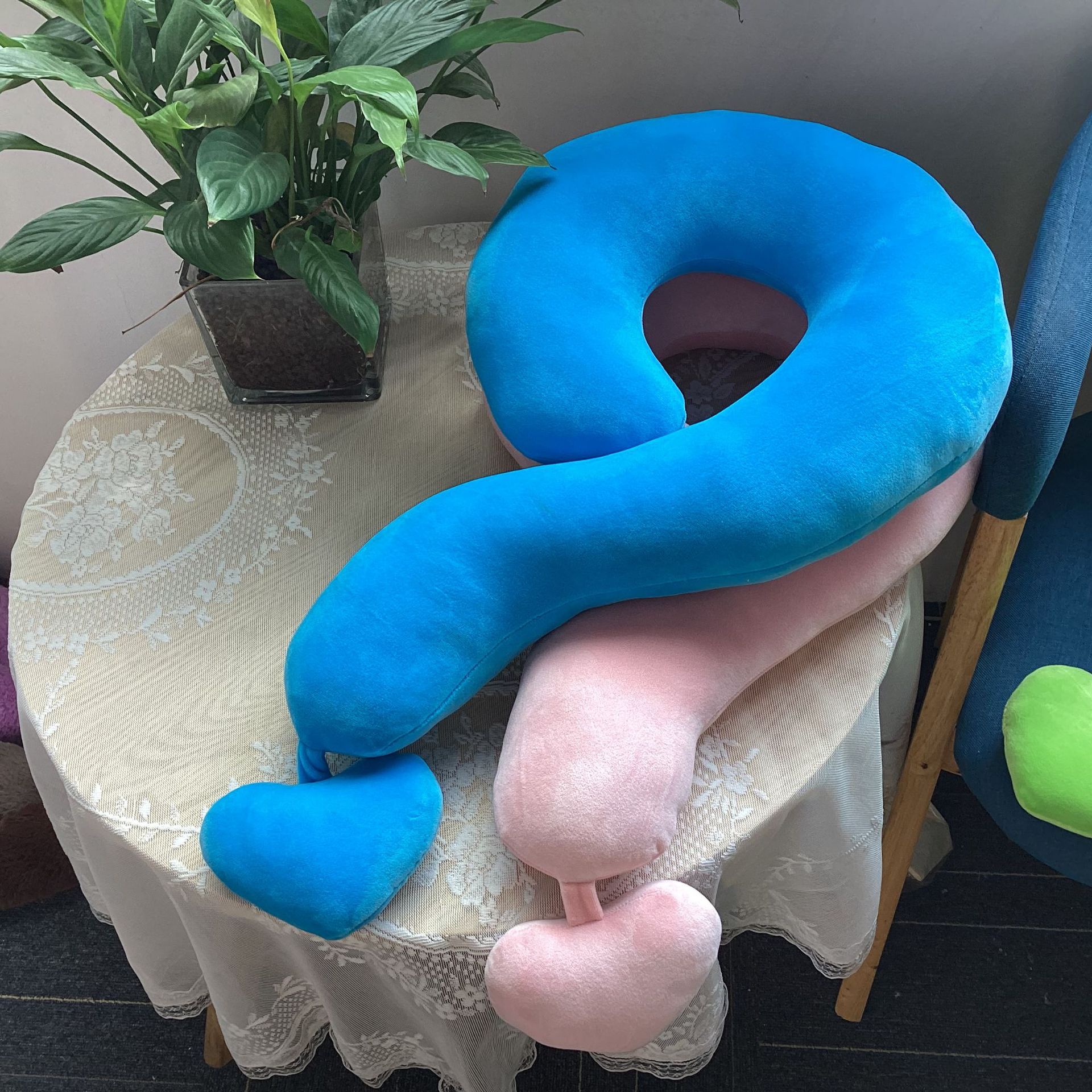 u型枕/卡皮巴拉u型枕/u枕头记忆棉/旅行颈枕/颈椎u型枕细节图