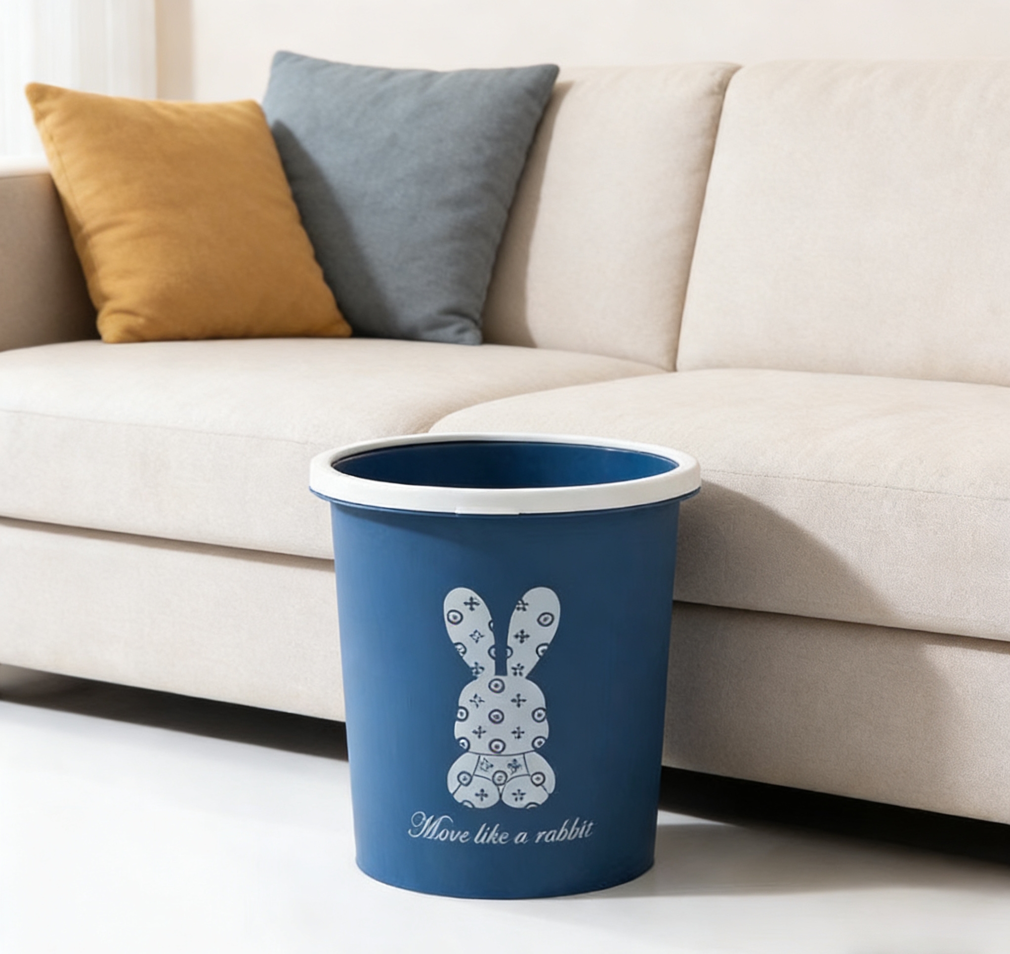 垃圾桶/笑脸垃圾桶/不弯腰垃圾桶/家用垃圾桶/不锈钢垃圾桶带盖白底实物图