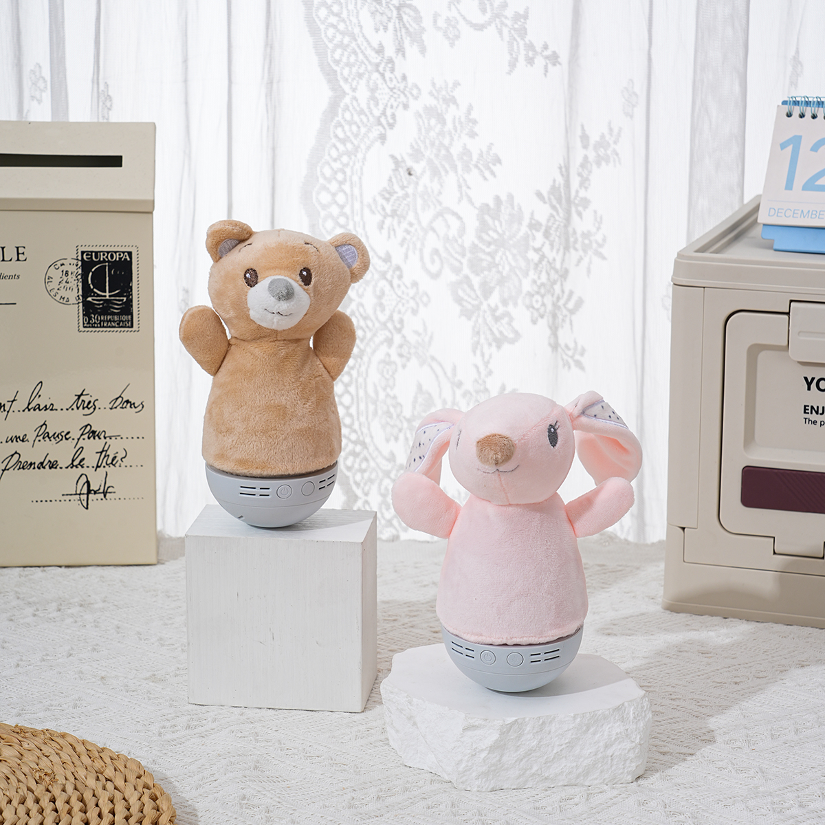 毛绒玩具小熊小兔造型小夜灯可换灯光颜色，不倒翁毛绒玩具陪伴安抚婴童玩偶