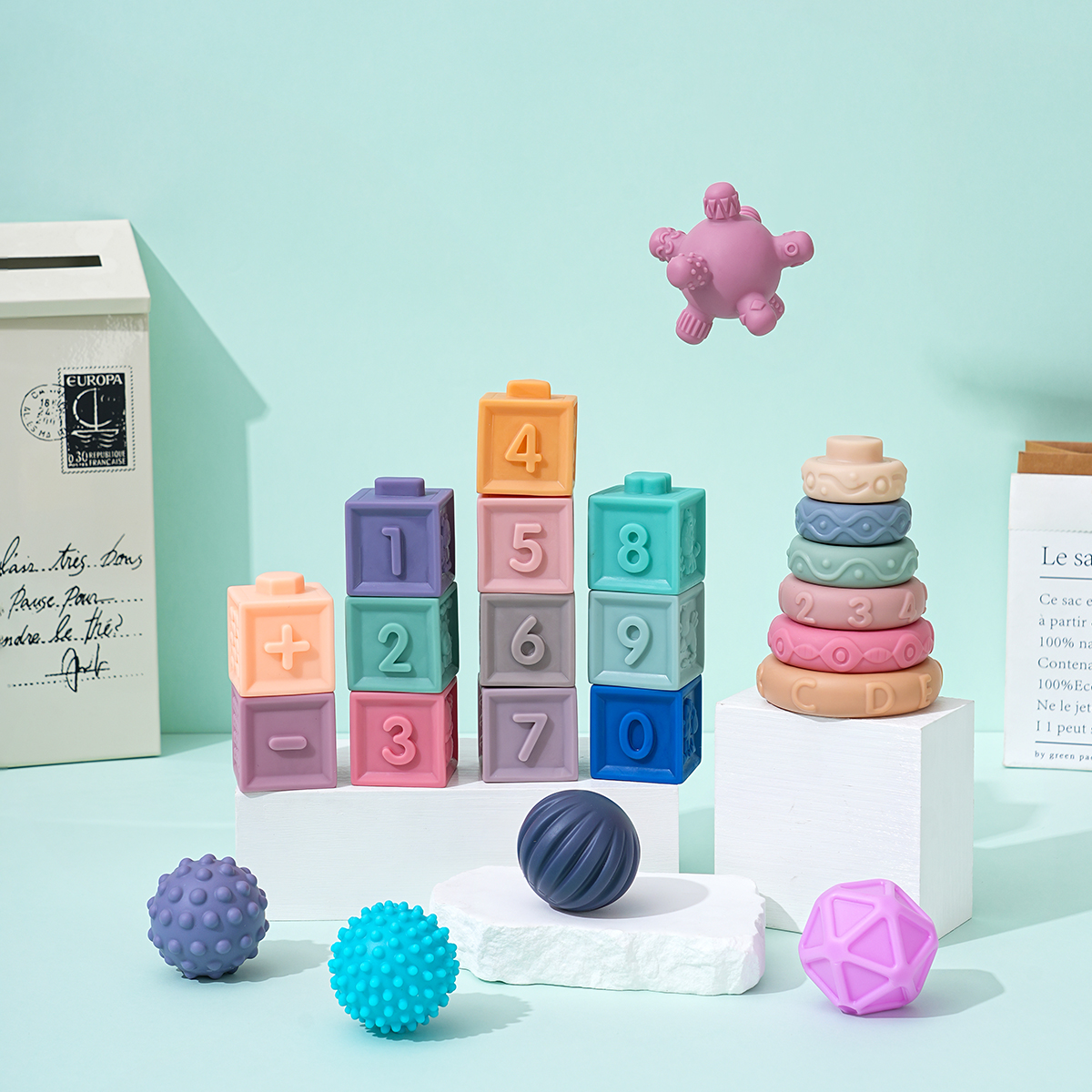 Colorful silicone baby toy building blocks are safe and non-toxic. They are early education and intelligence enlightenment toys for babies and children's gift building blocks details Picture