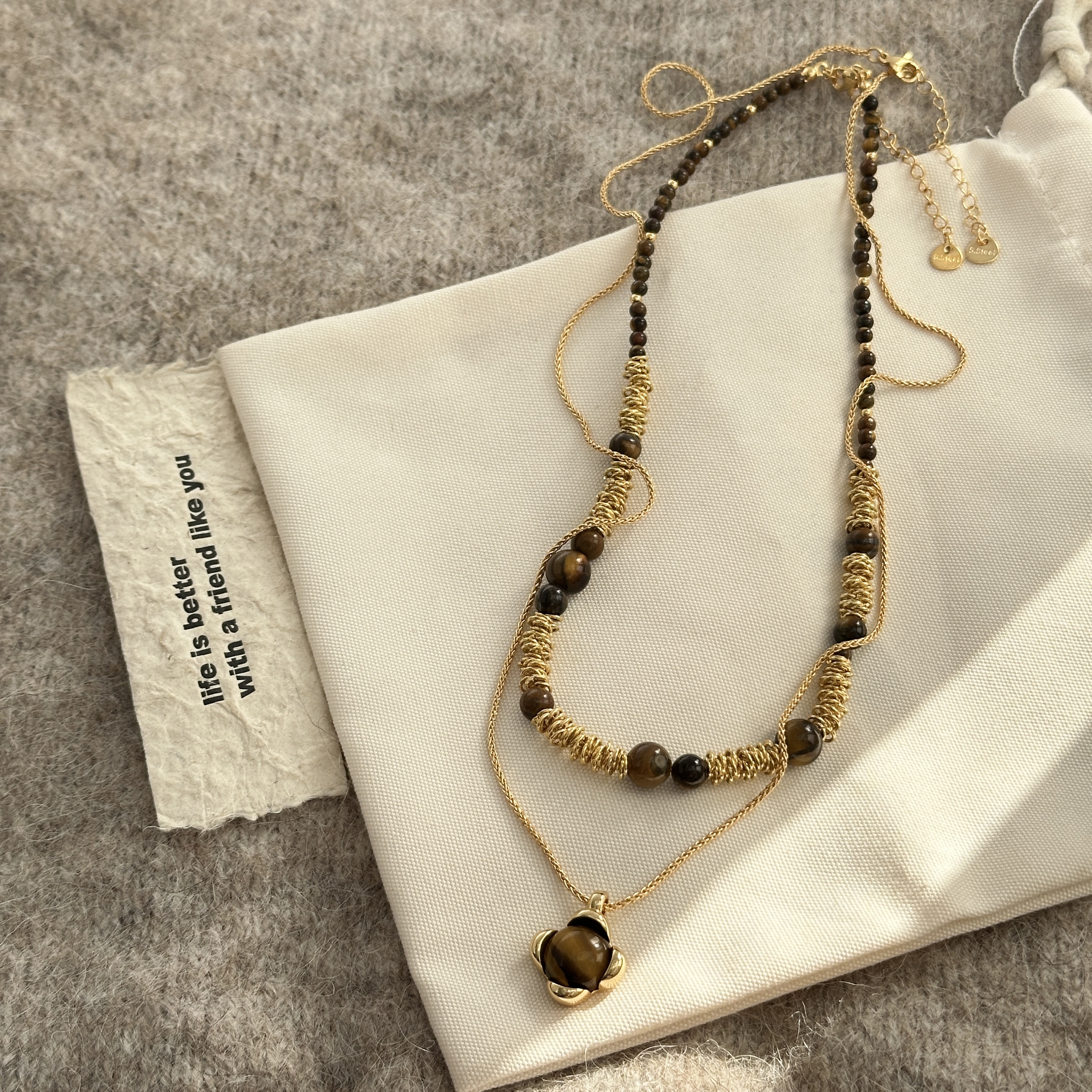 项链/珍珠项链/挂绳/首饰女短款优雅/经典项链细节图