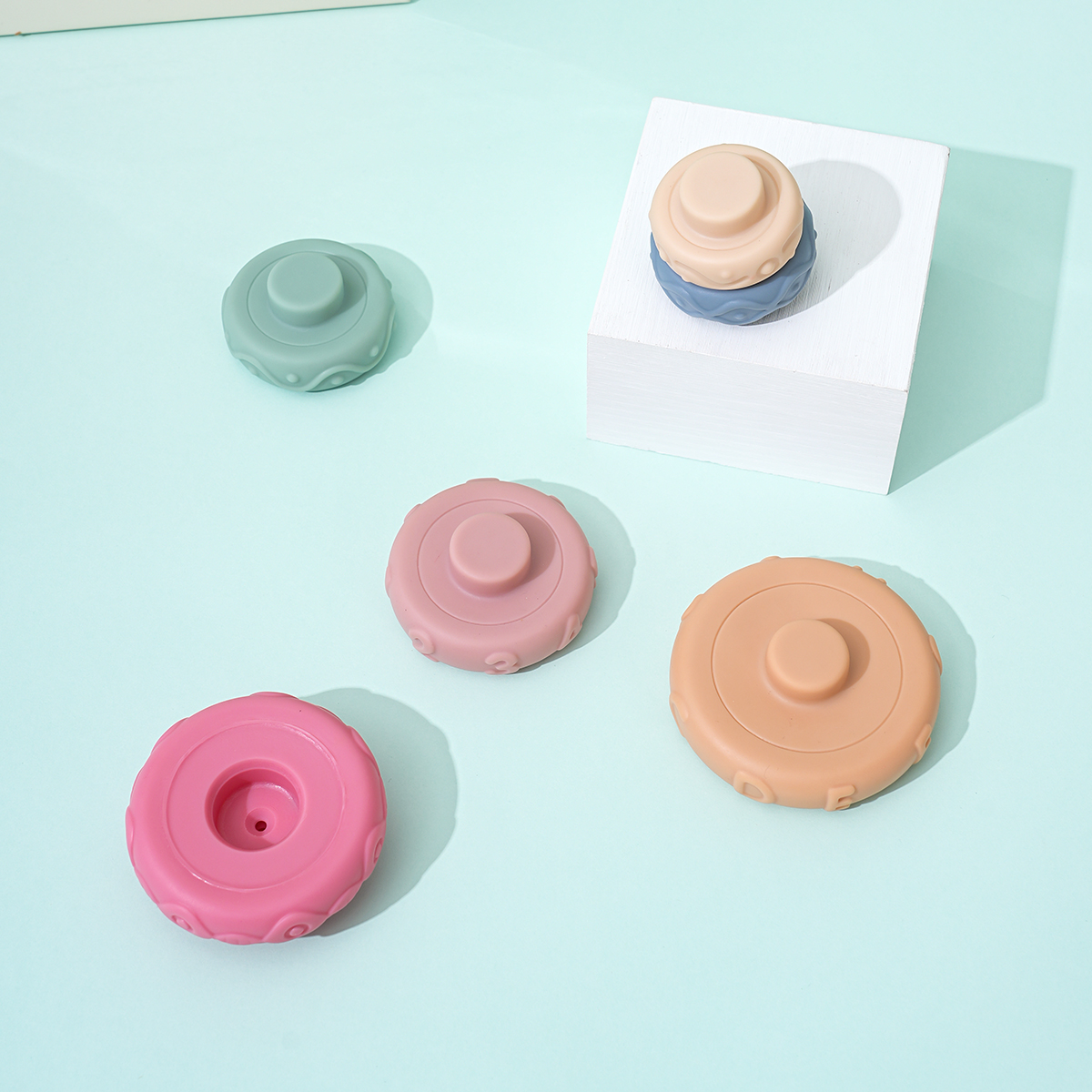 Colorful silicone baby toy building blocks are safe and non-toxic. They are early education and intelligence enlightenment toys for babies and children's gift building blocks Specification image