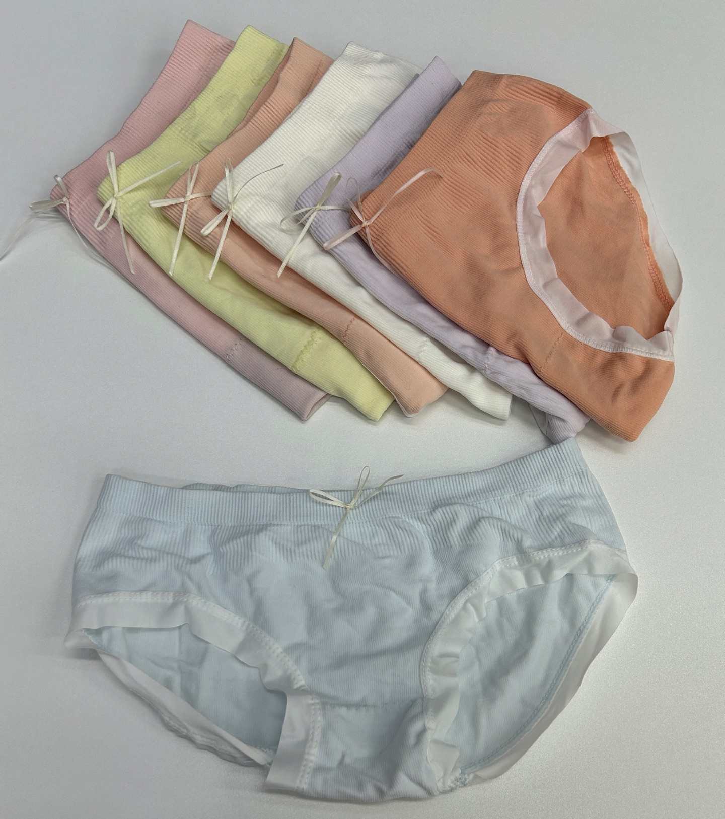1353# Foreign trade inventory women's underwear for export to Africa, antibacterial mid-waist, seamless, hip-lifting, slightly tapered inner pants for women, new best-selling fashion QNI women's briefs full figure
